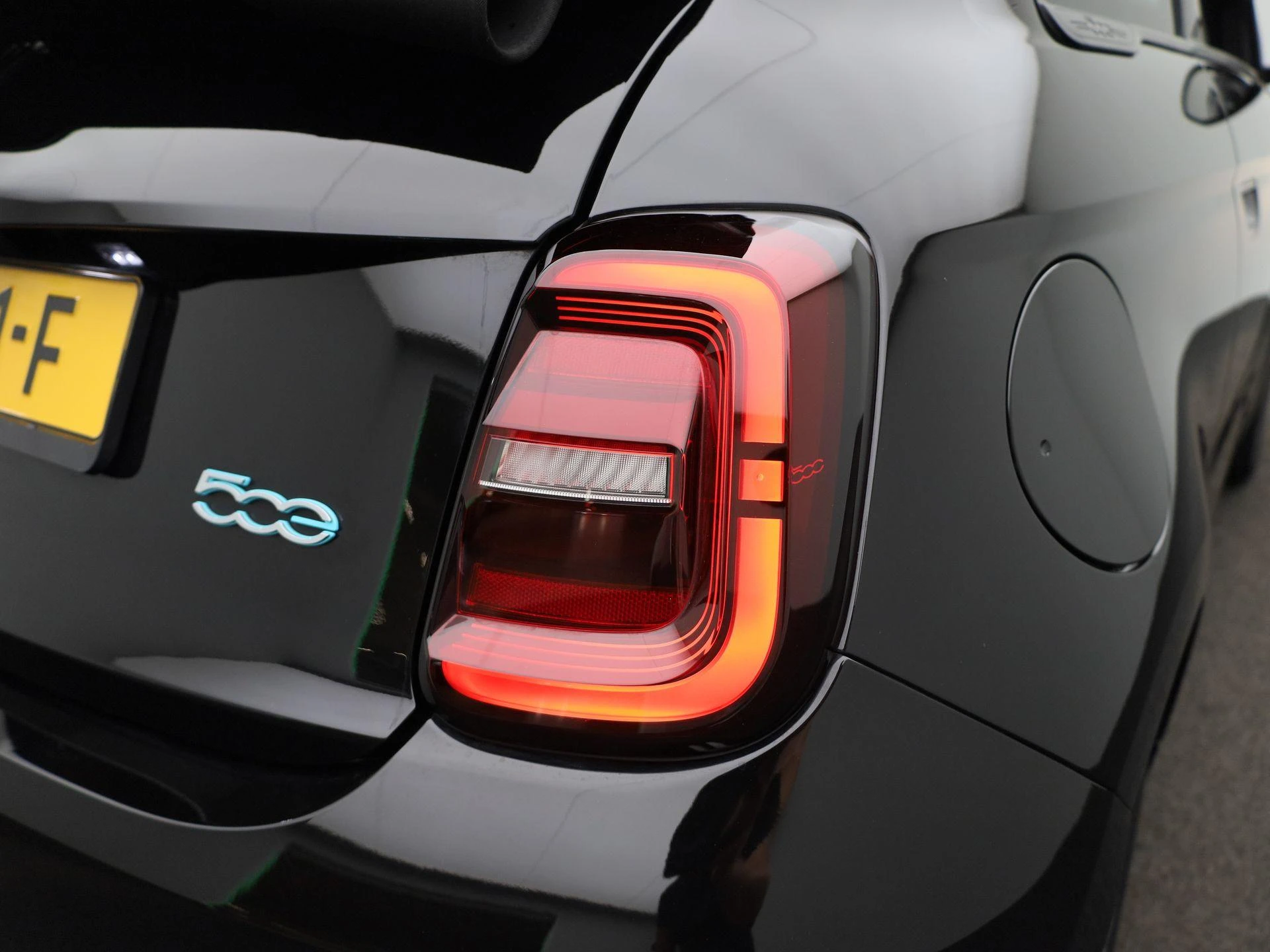Fiat-500C-image-28