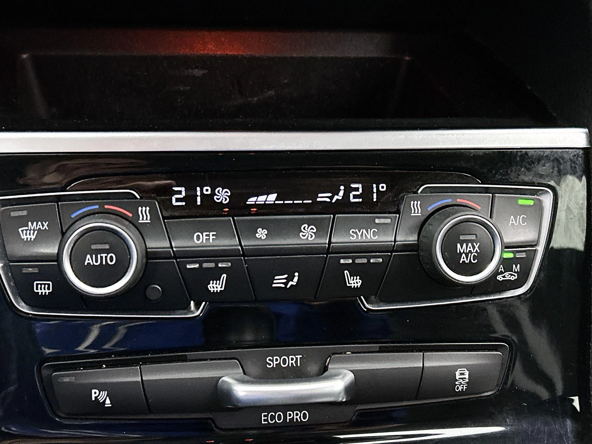 BMW-2 Serie-image-22