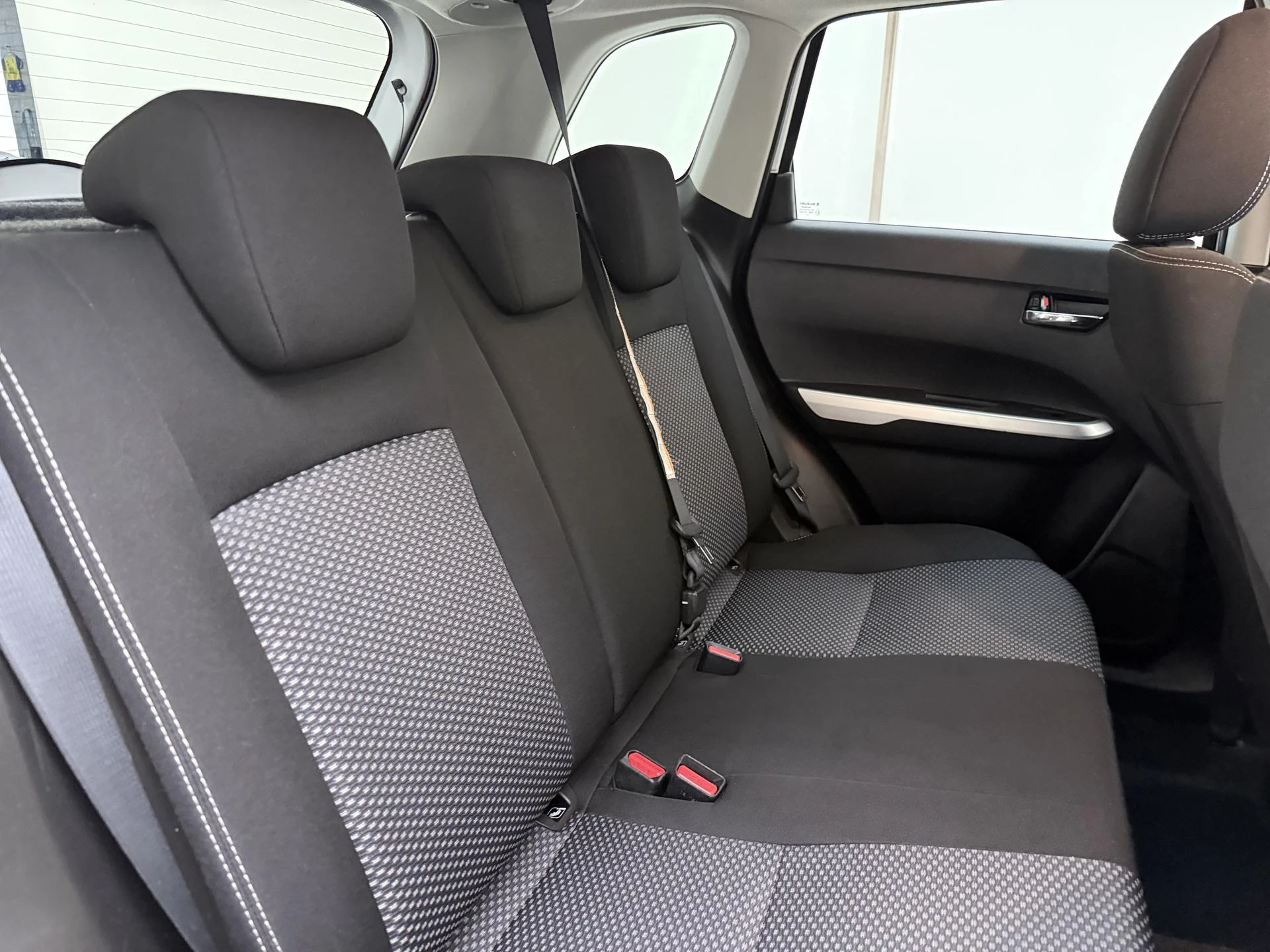 Suzuki-Vitara-image-9