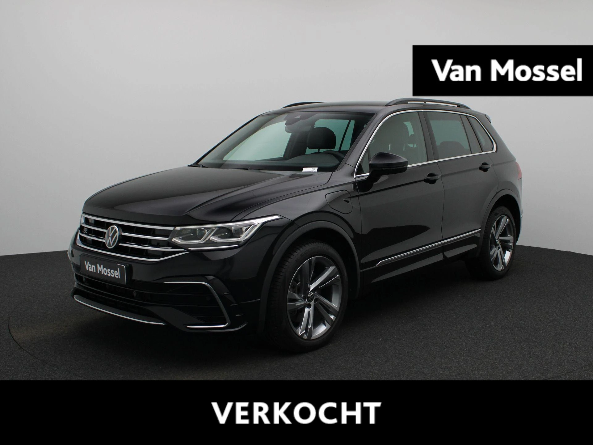 Volkswagen-Tiguan-image-0