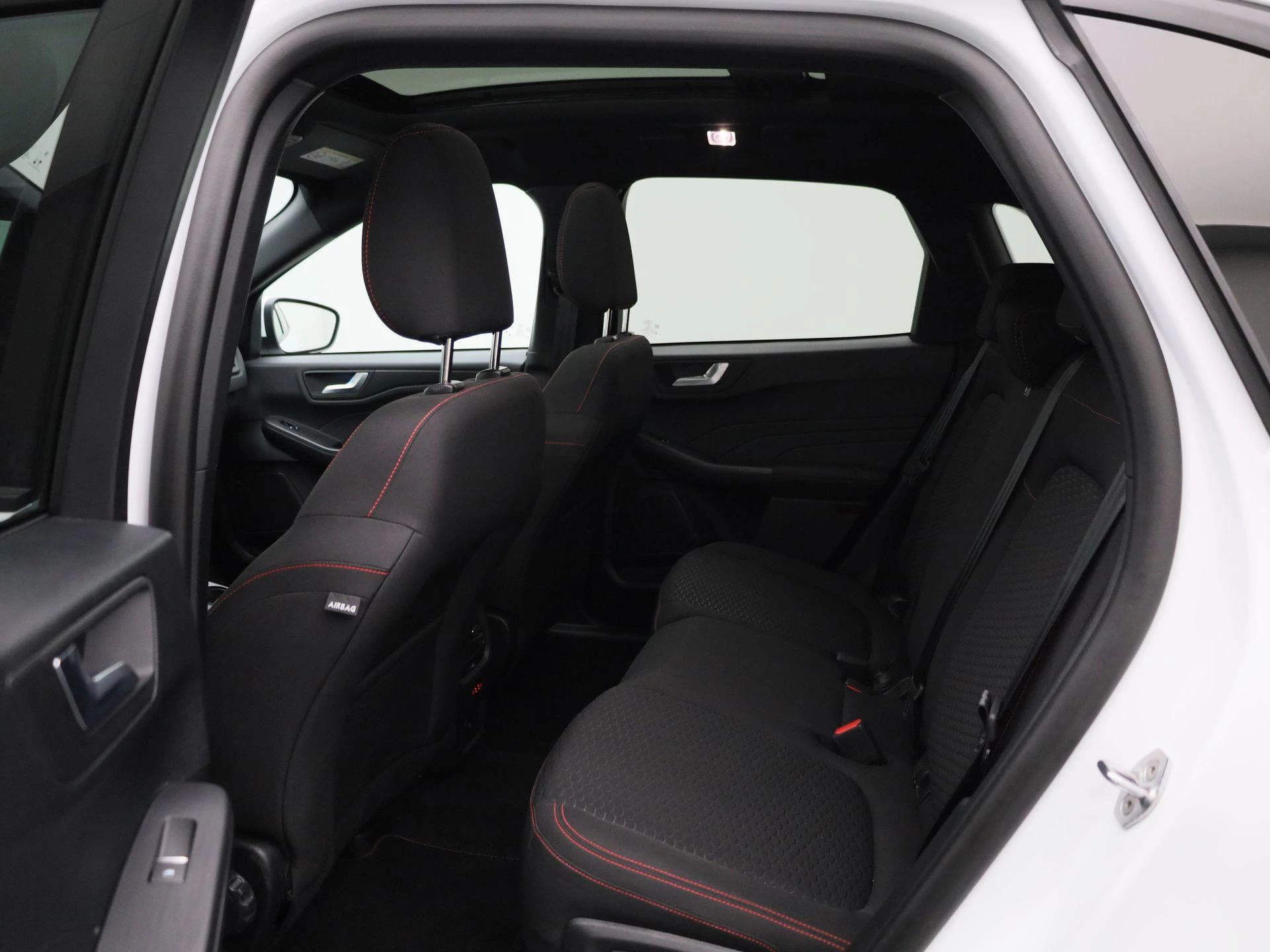 Ford-Kuga-image-9