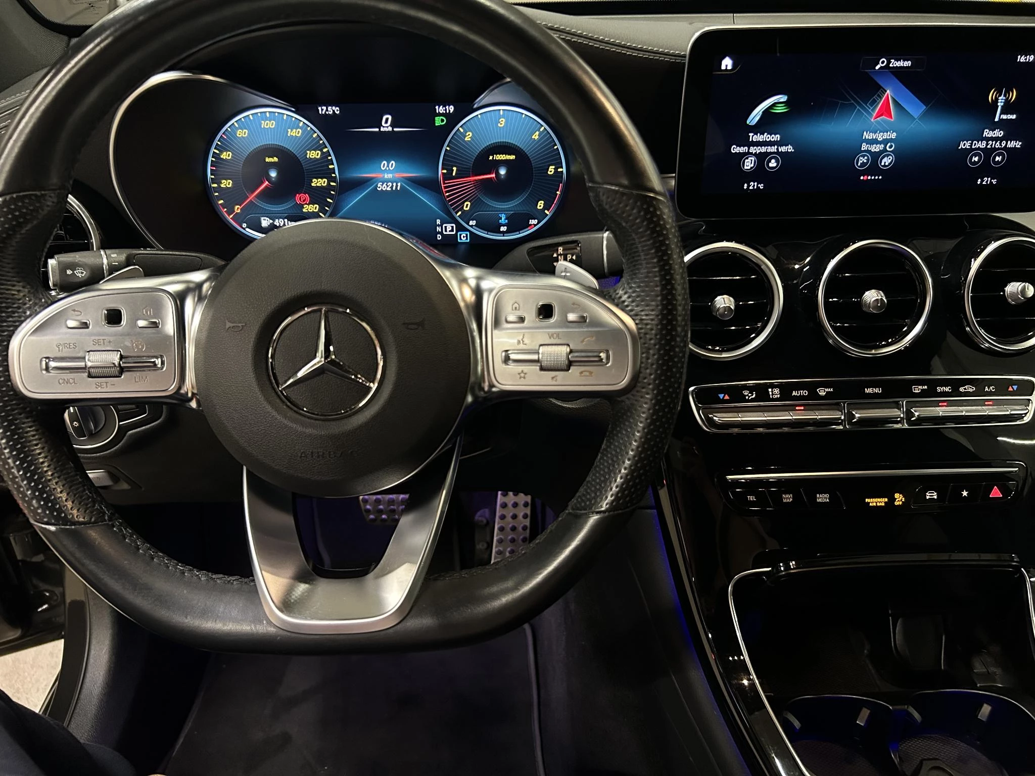 Mercedes-Benz GLC 200d Coupé AMG LINE + CARPLAY + NIGHTPAKKET + 360 CAMERA +