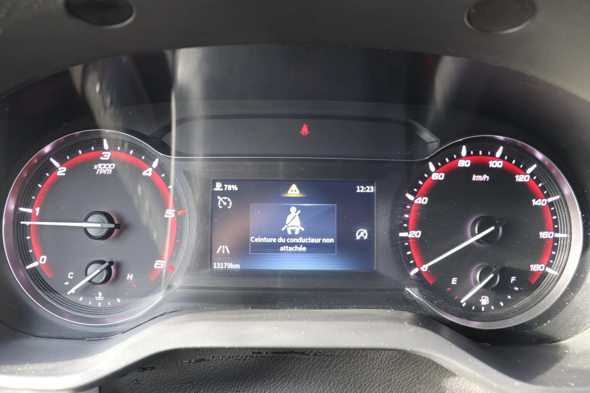 Maxus Deliver9 2.0 Diesel CIT 120kW L3H2 FWD 3.5T Lux.