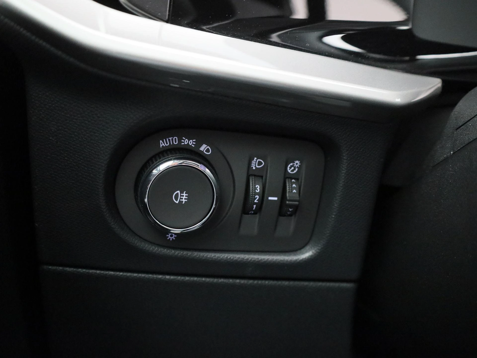 Opel-Mokka-image-20
