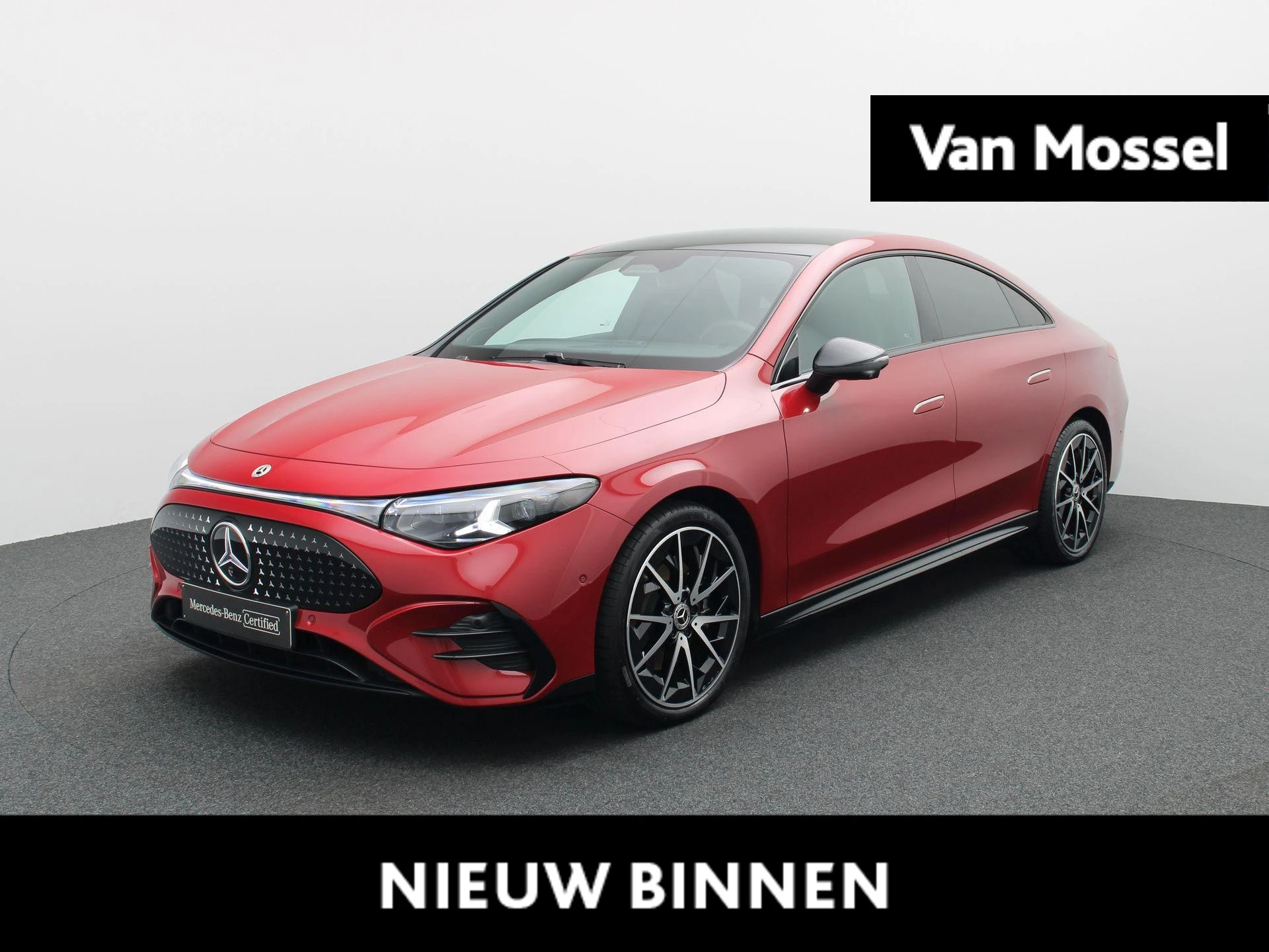 Mercedes-Benz-CLA-image-0