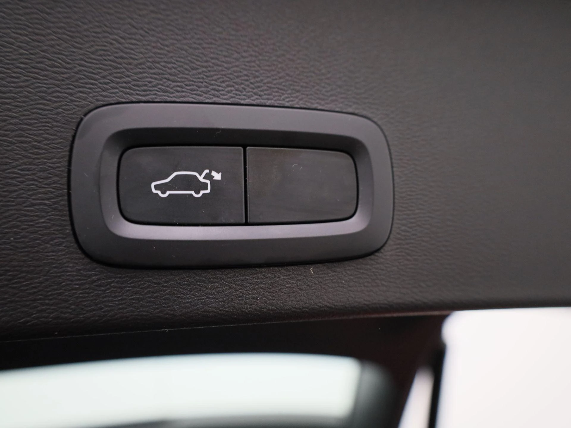 Volvo-XC40-image-11