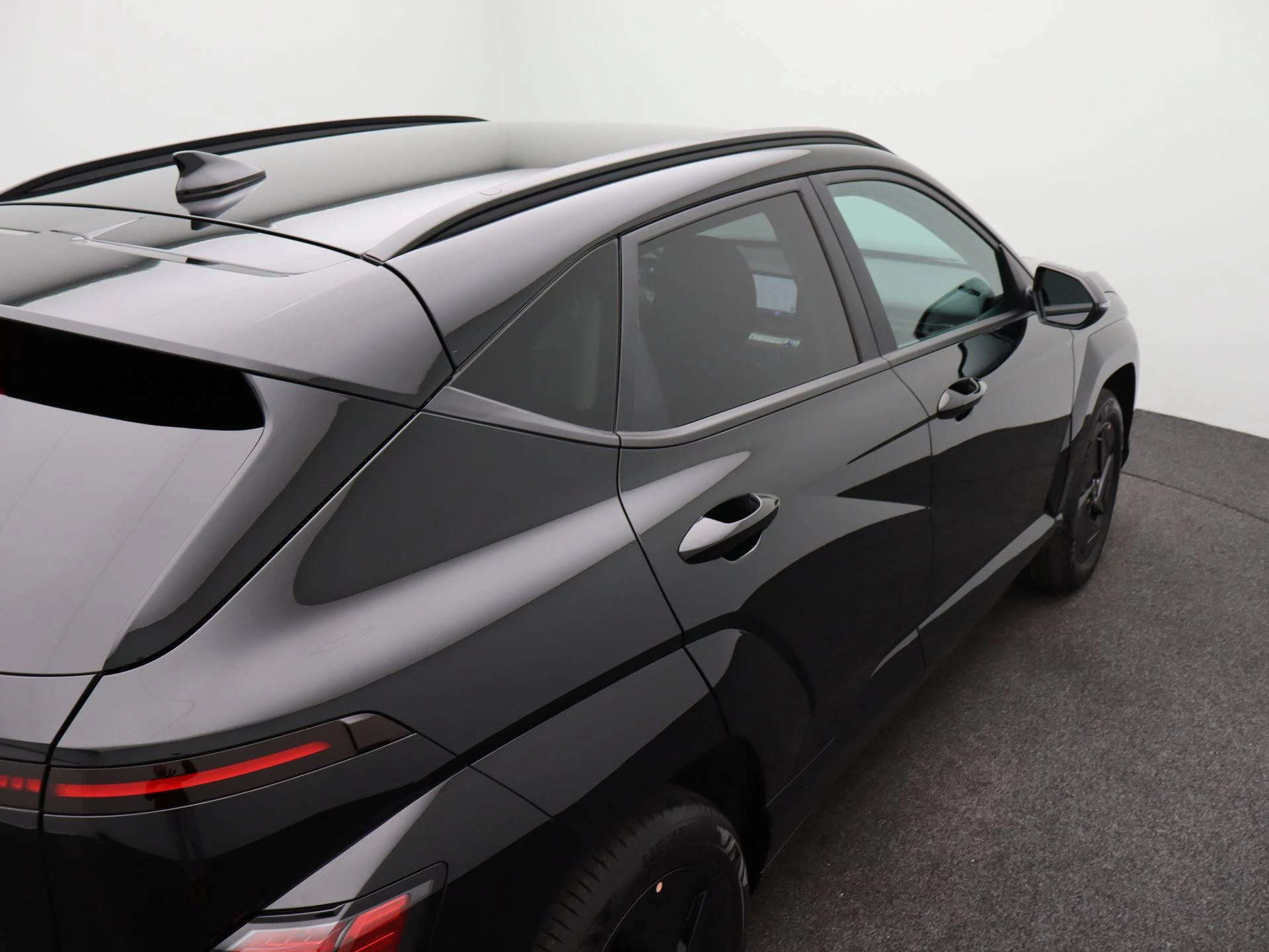 Hyundai-Kona-image-41