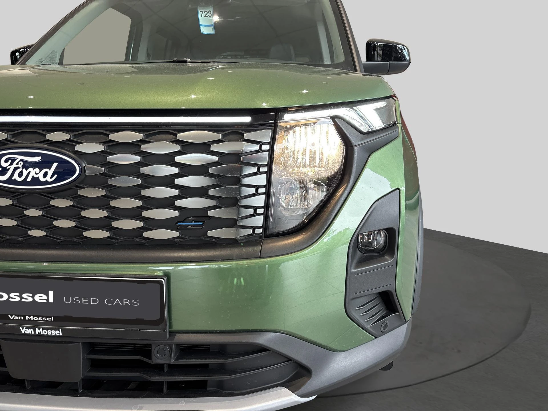 Ford-Tourneo Courier-image-21