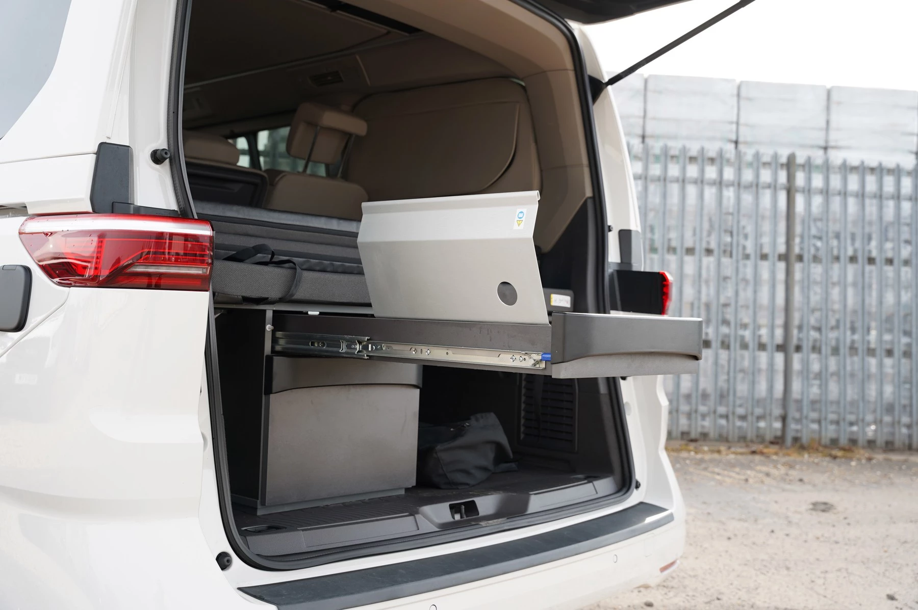 Volkswagen-California-image-32