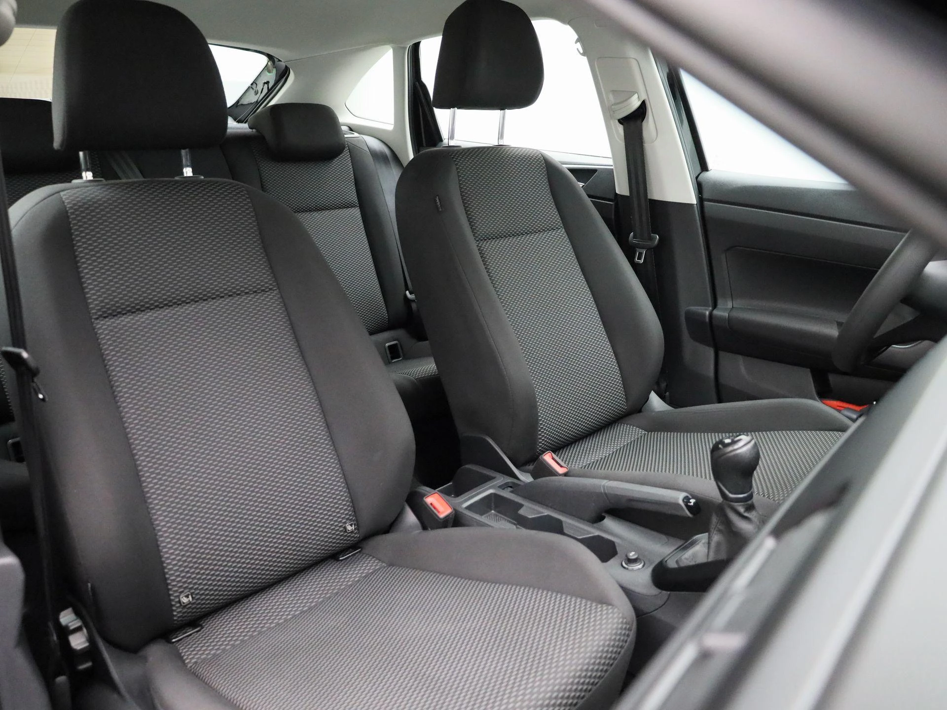 Volkswagen-Taigo-image-32