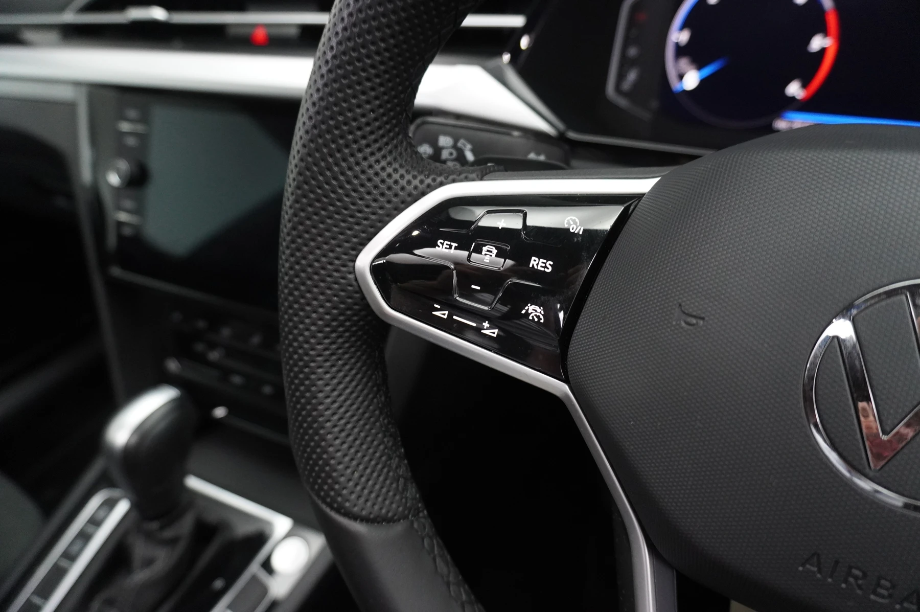 Volkswagen-Arteon-image-26