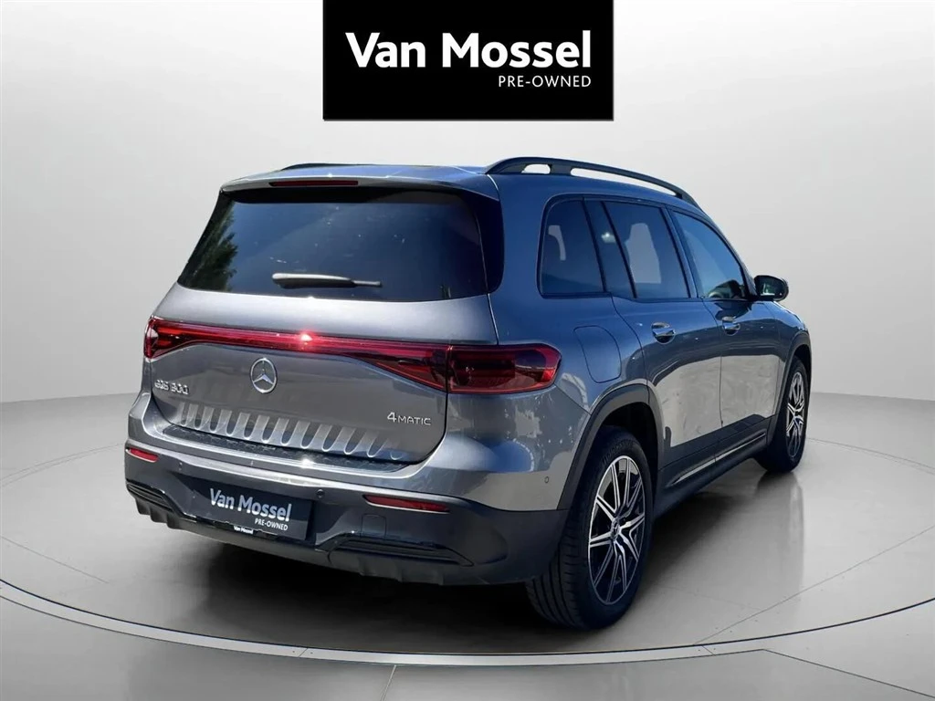 Mercedes-Benz-EQB-image-4