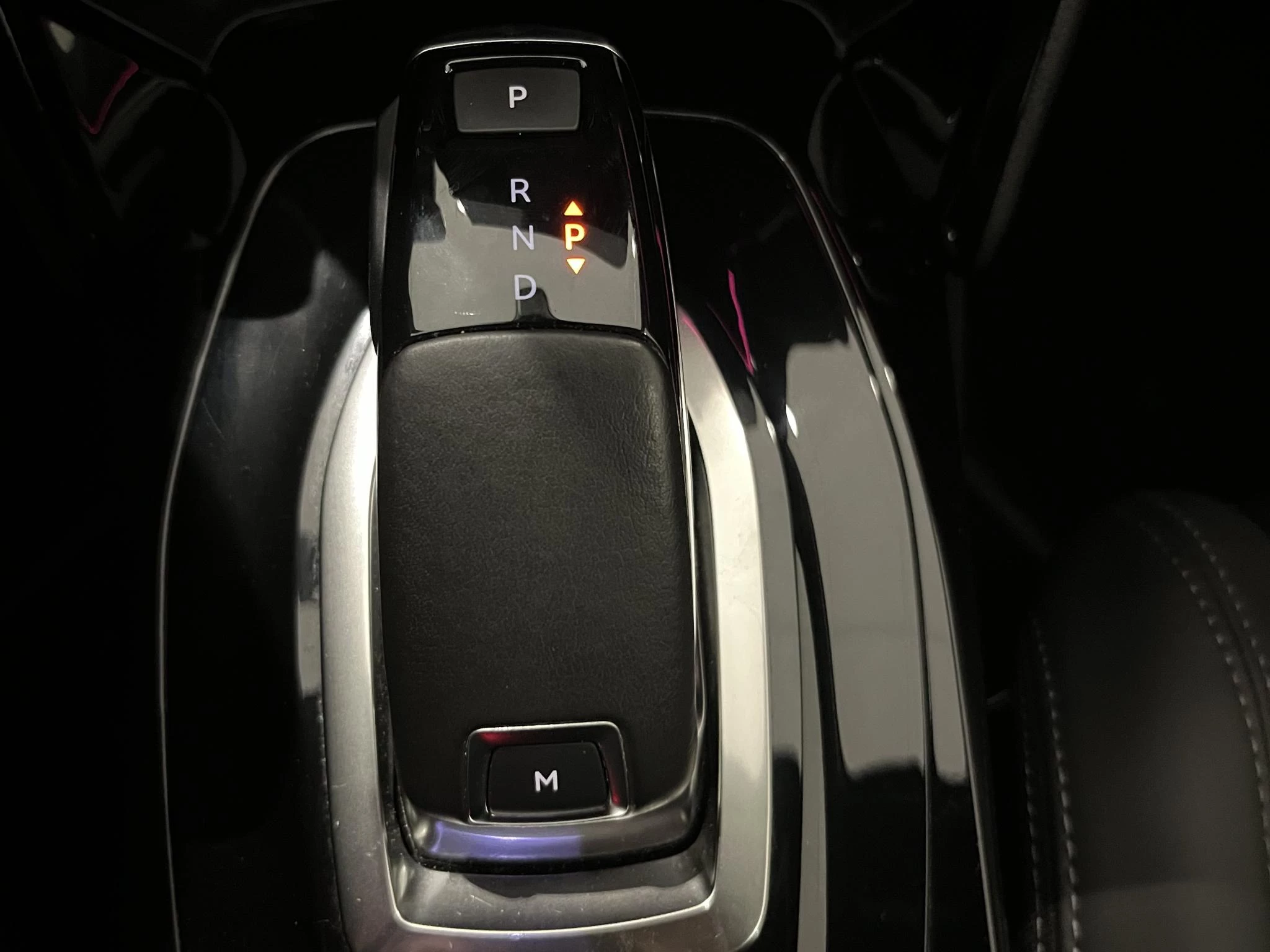 Peugeot-208-image-14