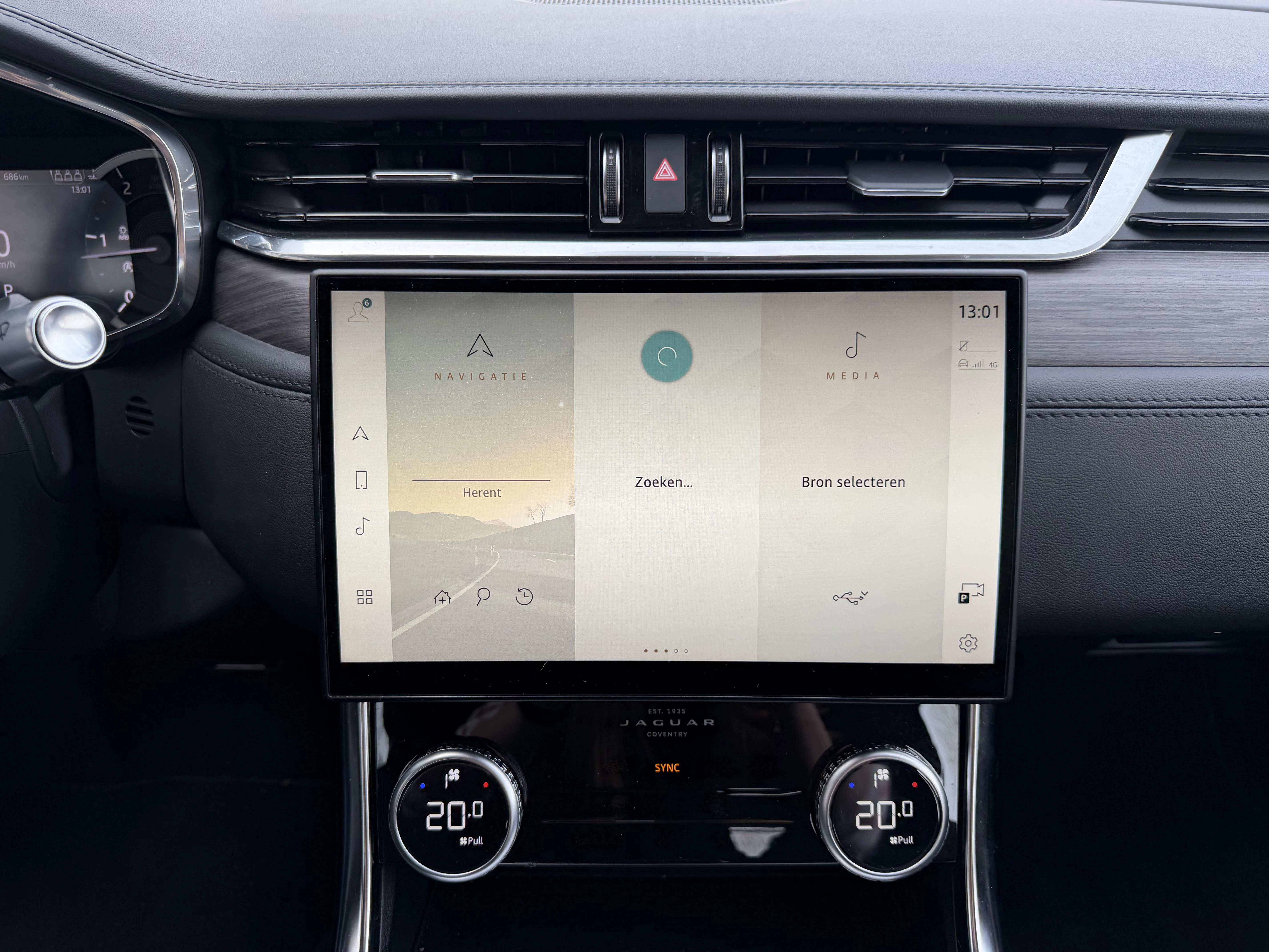 Jaguar XF D200 SE AWD