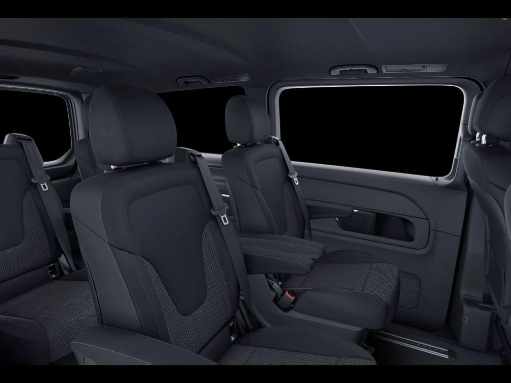 Mercedes-Benz-V-Klasse 250 d-image-9