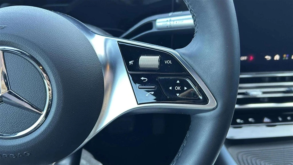 Mercedes-Benz-CLA-image-11