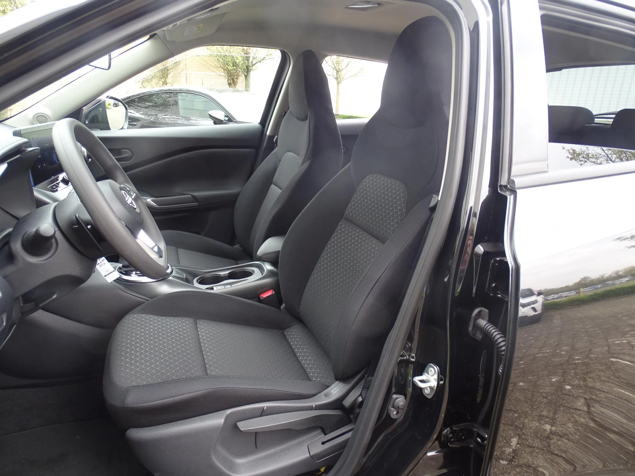 Nissan Juke 1.0 DIG-T Acenta automaat