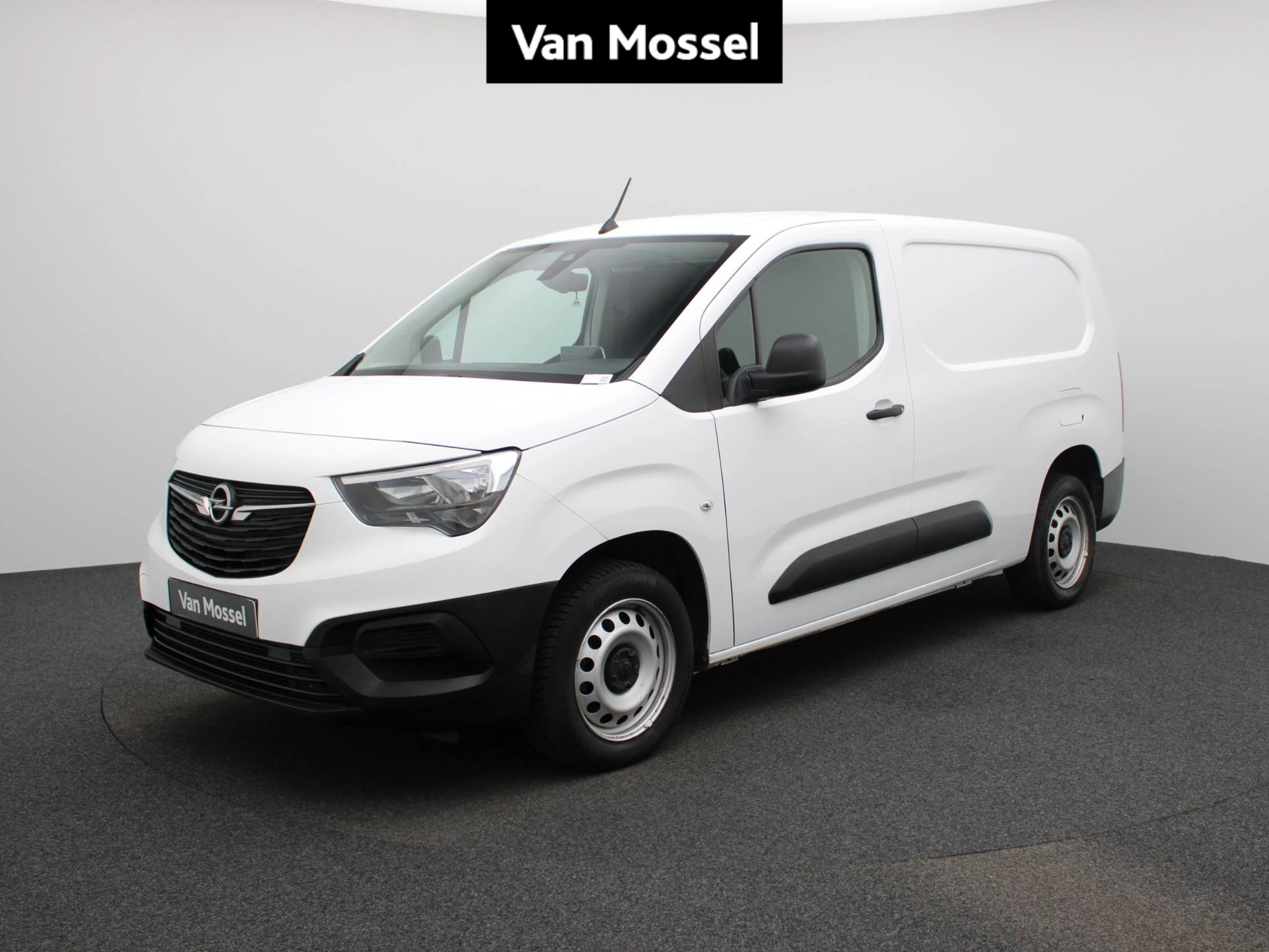 Opel-Combo-image-0