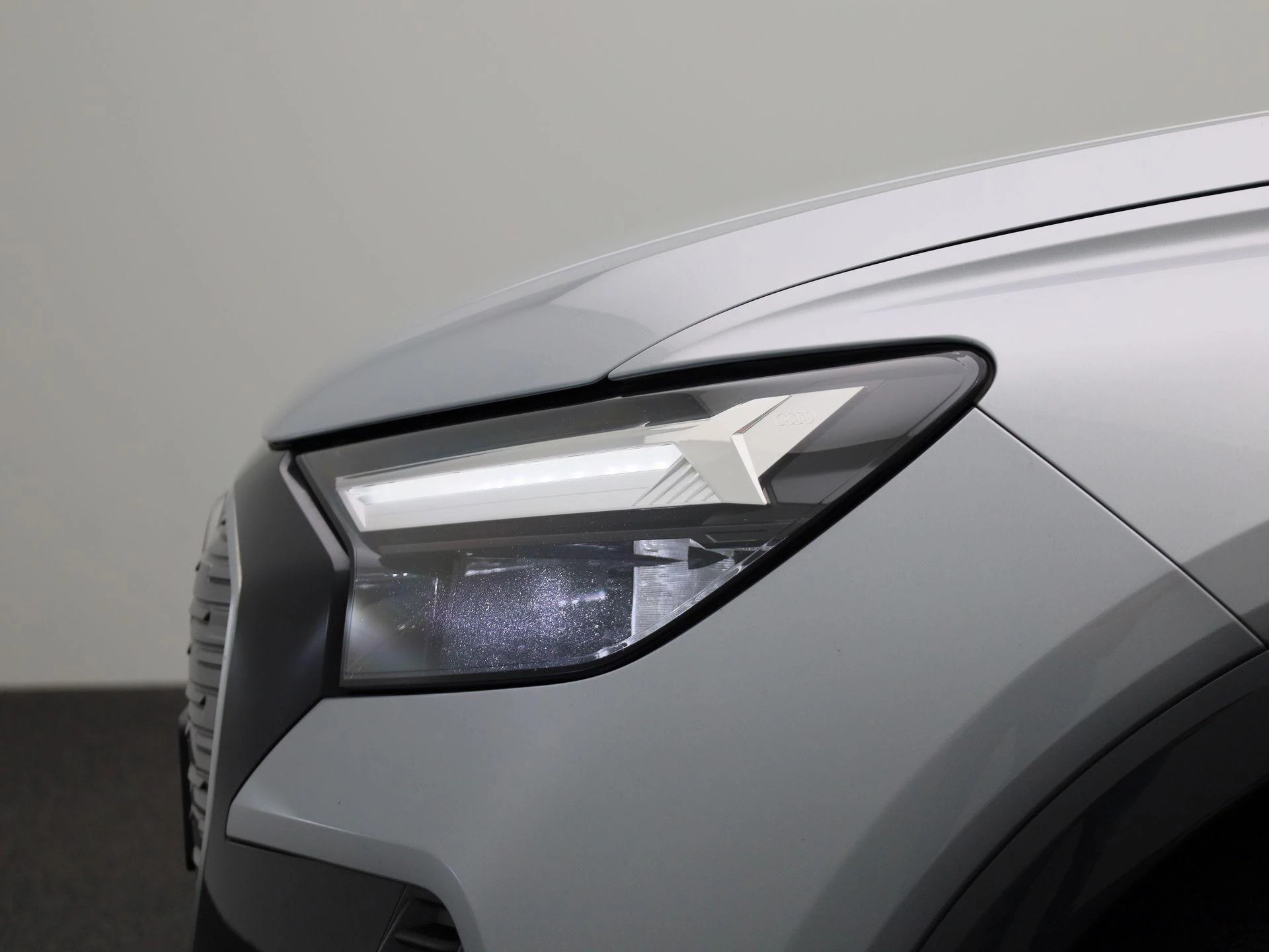 Audi-Q4 Sportback e-tron-image-15