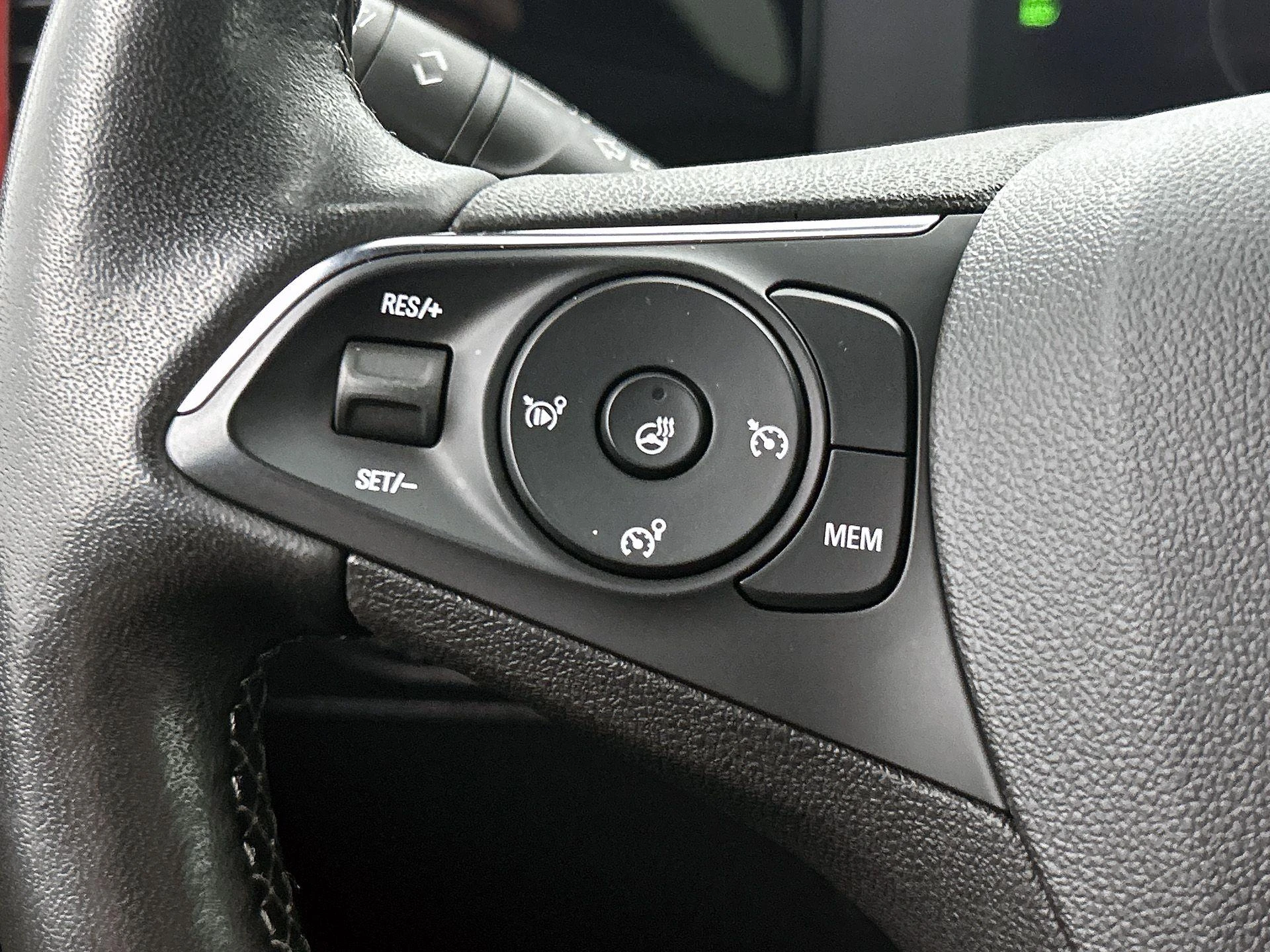 Opel-Mokka-image-5