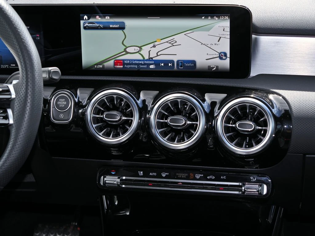 Mercedes-Benz-A-Klasse 200-image-10
