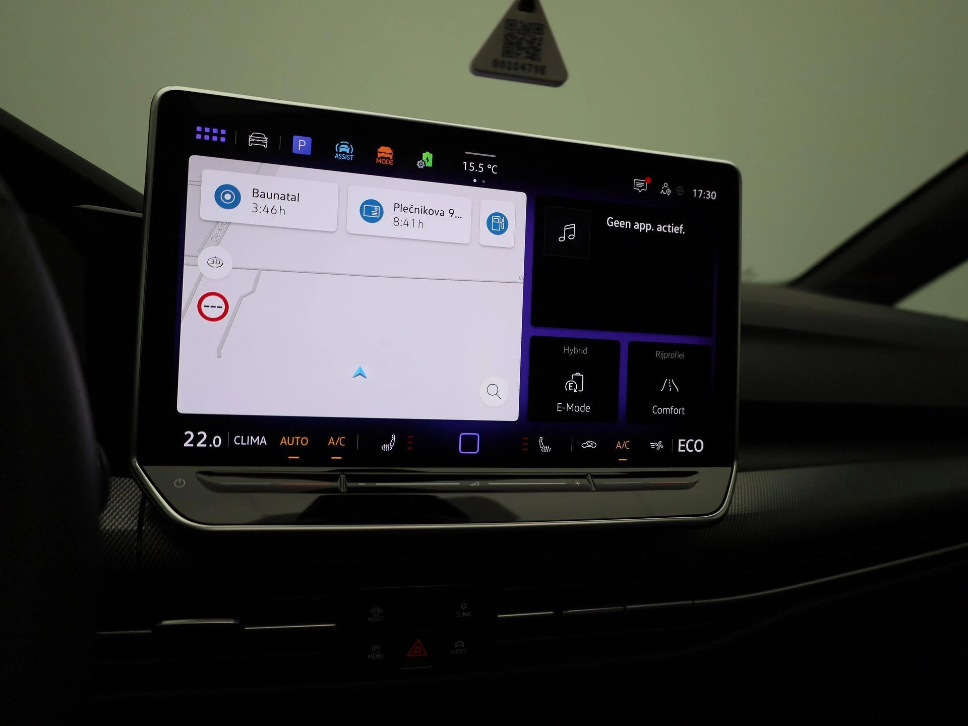 Volkswagen-Golf-image-14