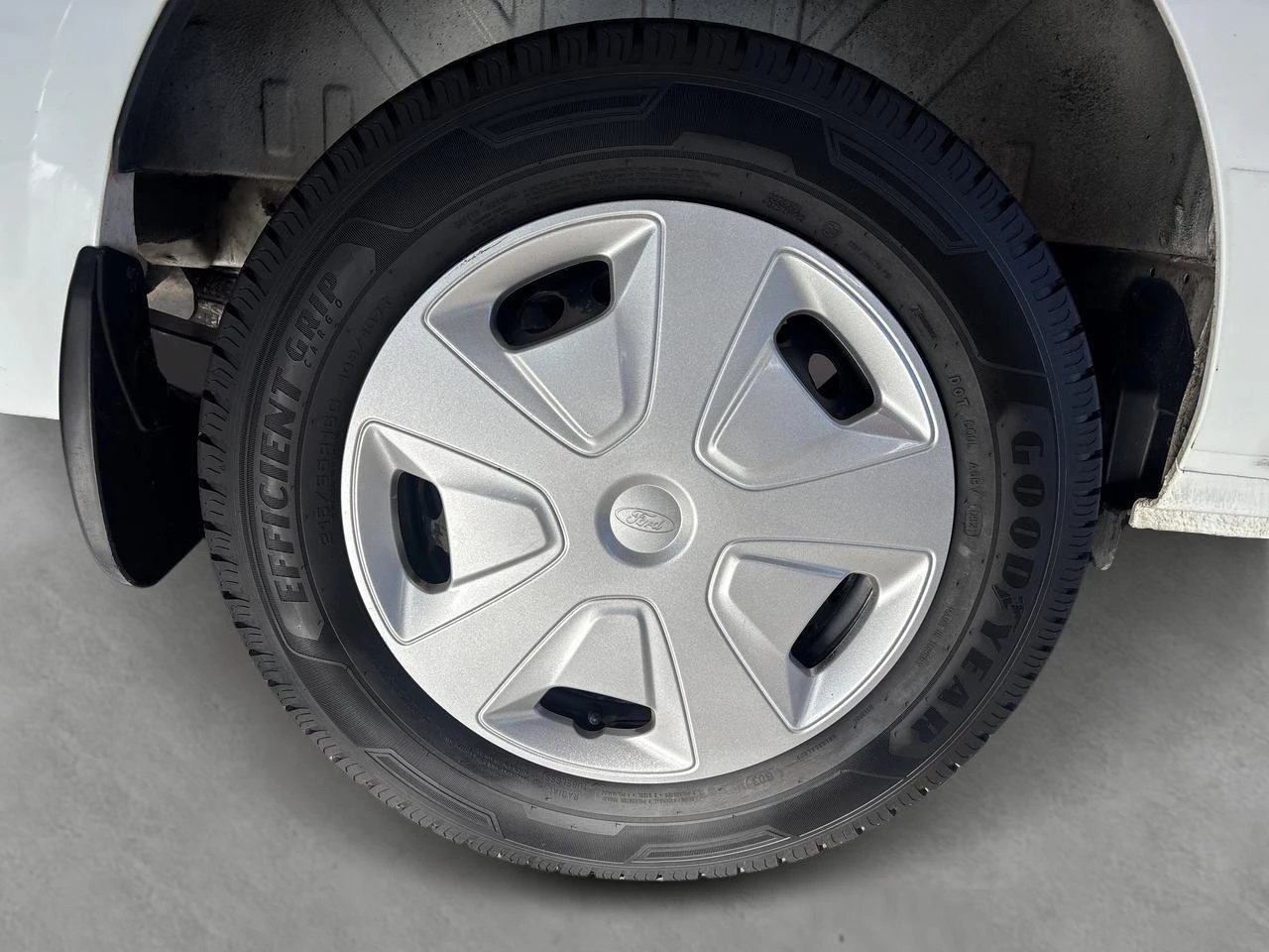 Ford-Transit Custom-image-5