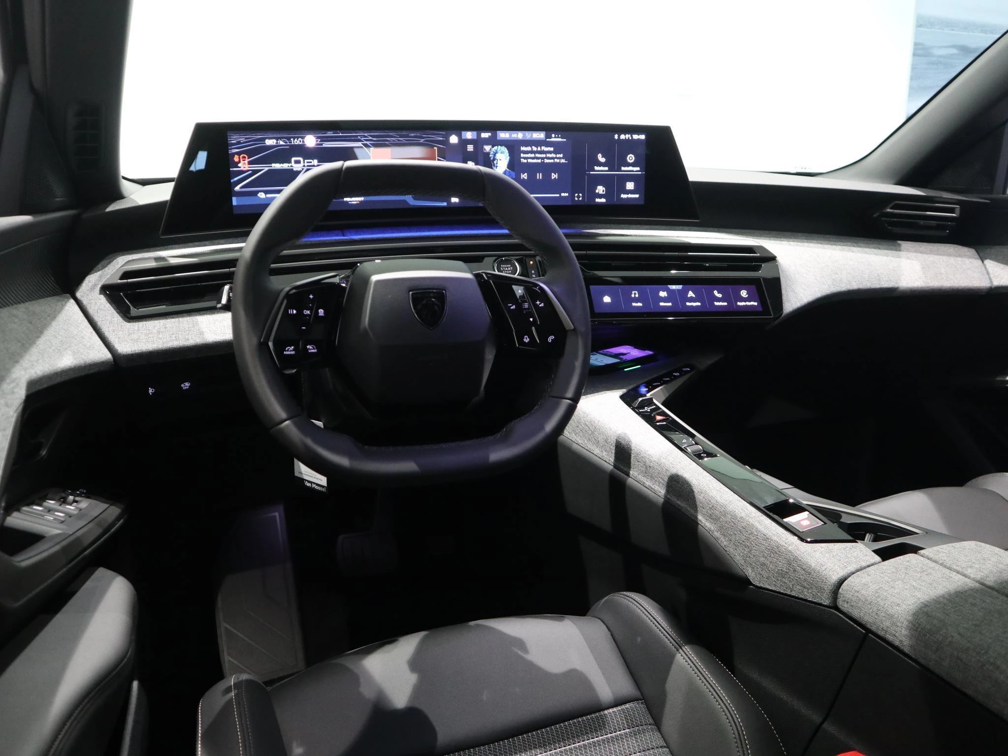 Peugeot-e-3008-image-9