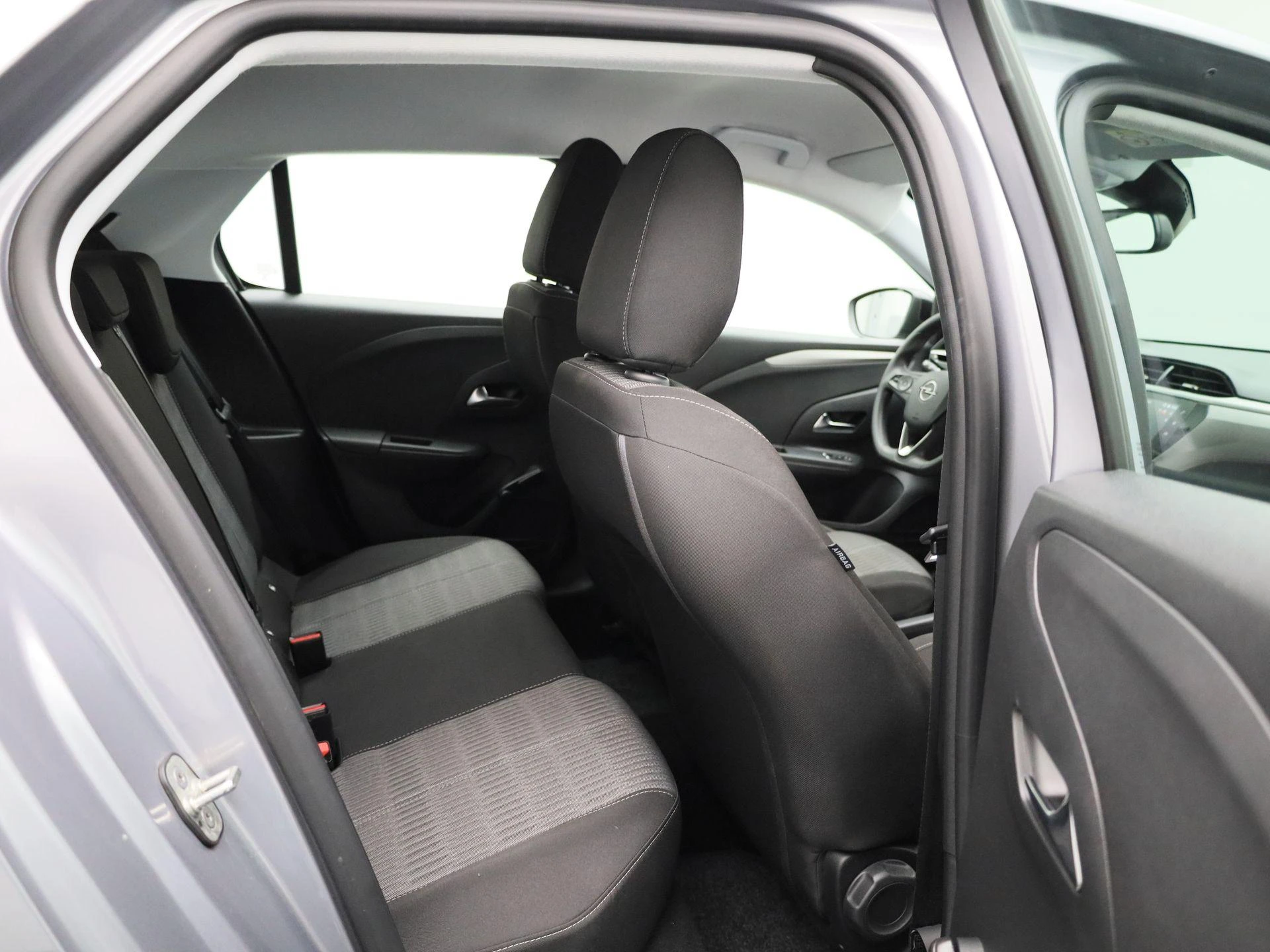 Opel-Corsa-image-31