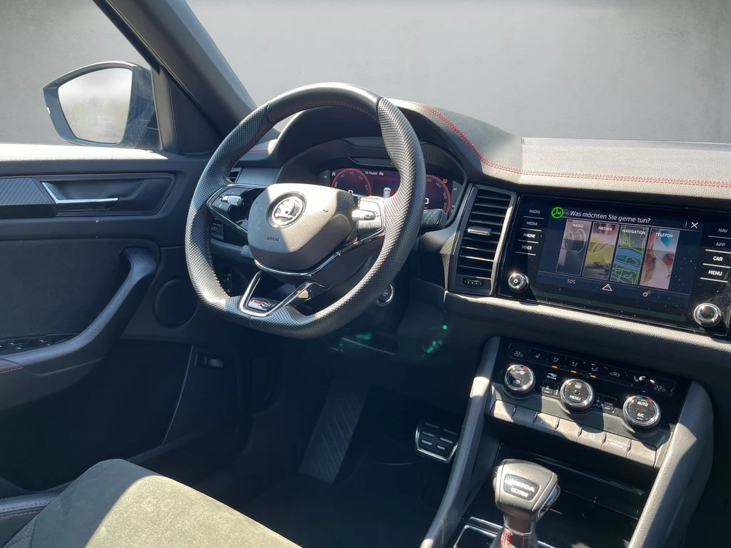 Škoda Kodiaq 2.0 TSI DSG RS 4x4 *Navi*AHK*