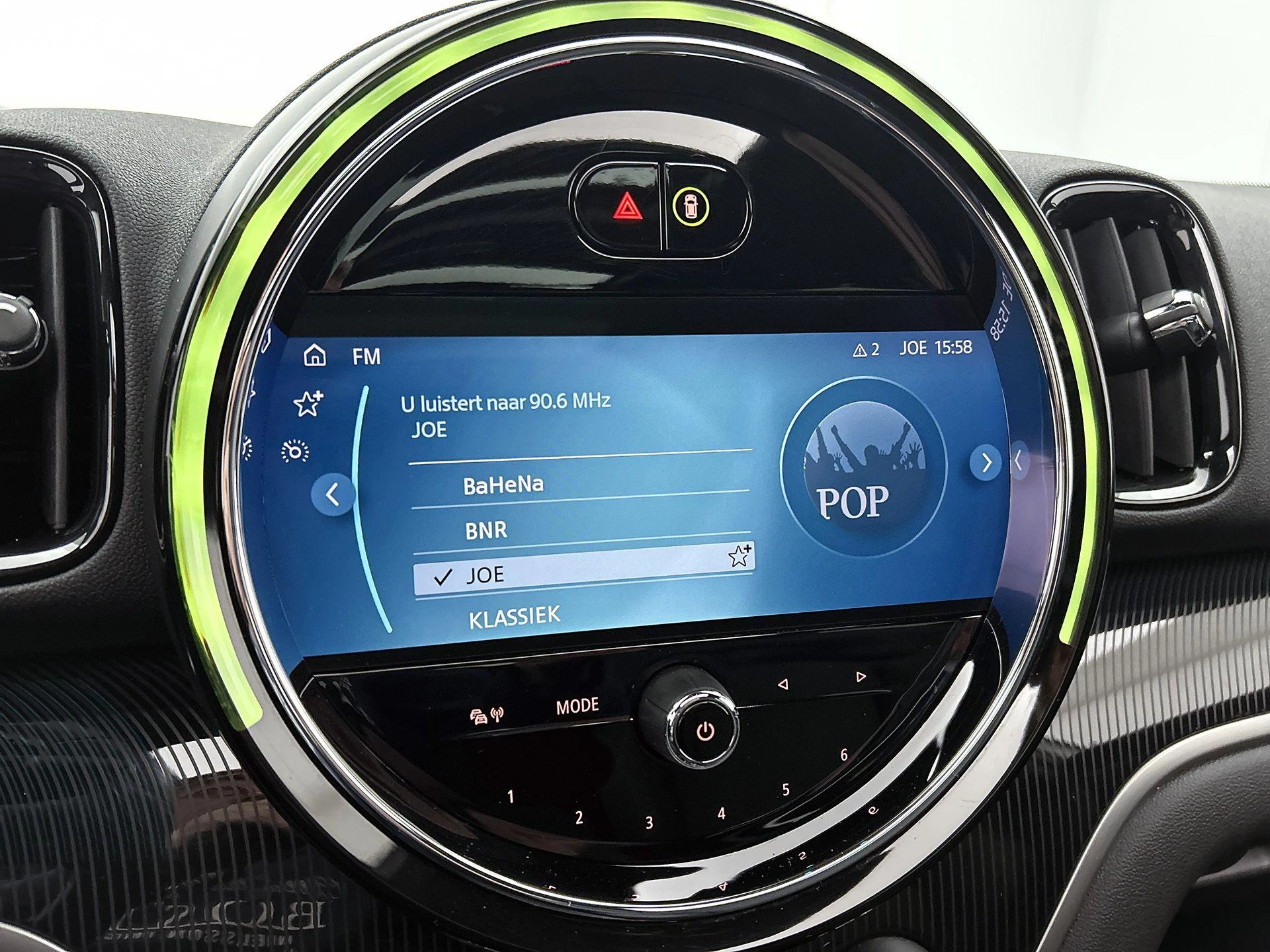 MINI-Countryman-image-15