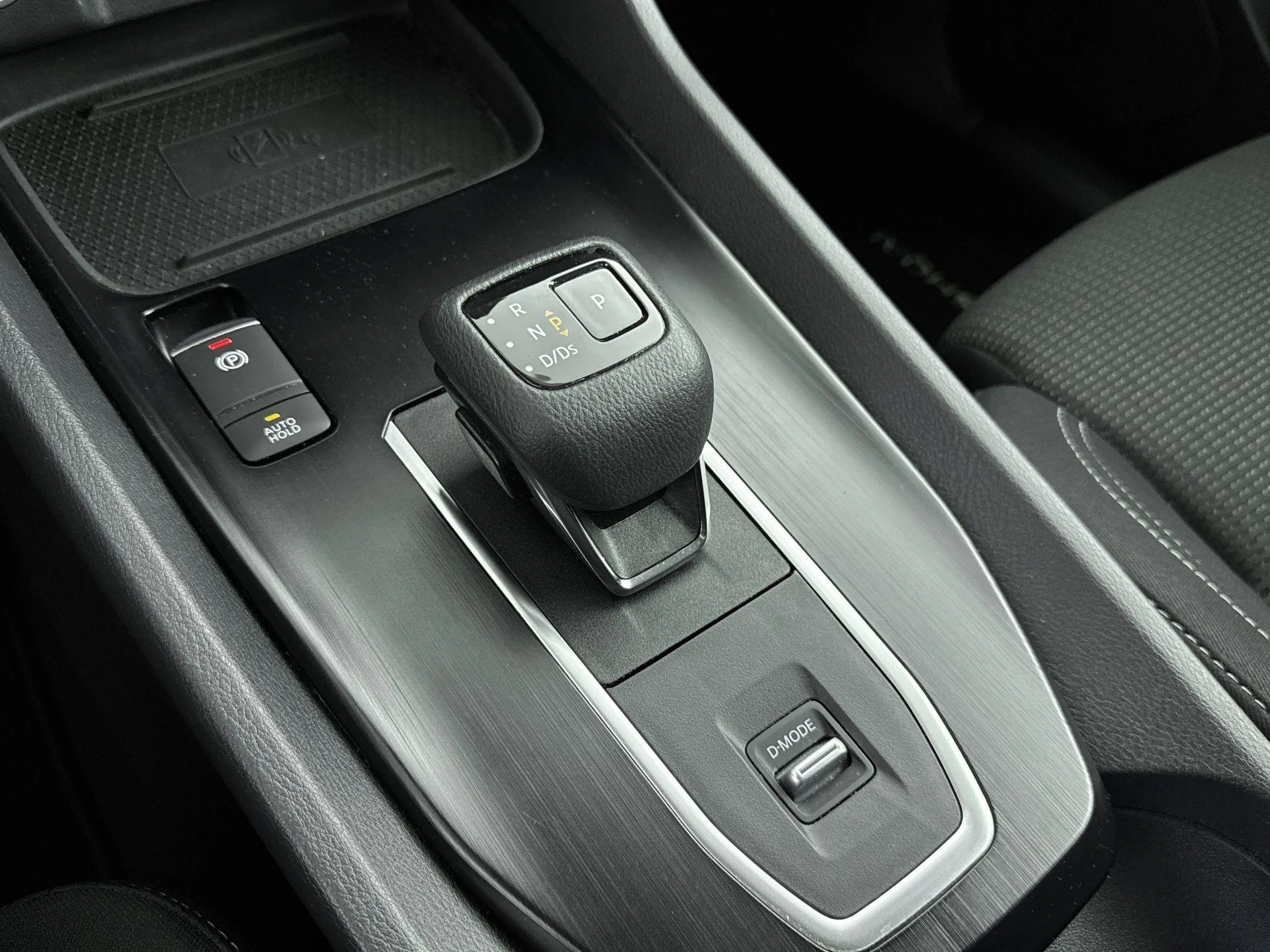 Nissan-QASHQAI-image-15