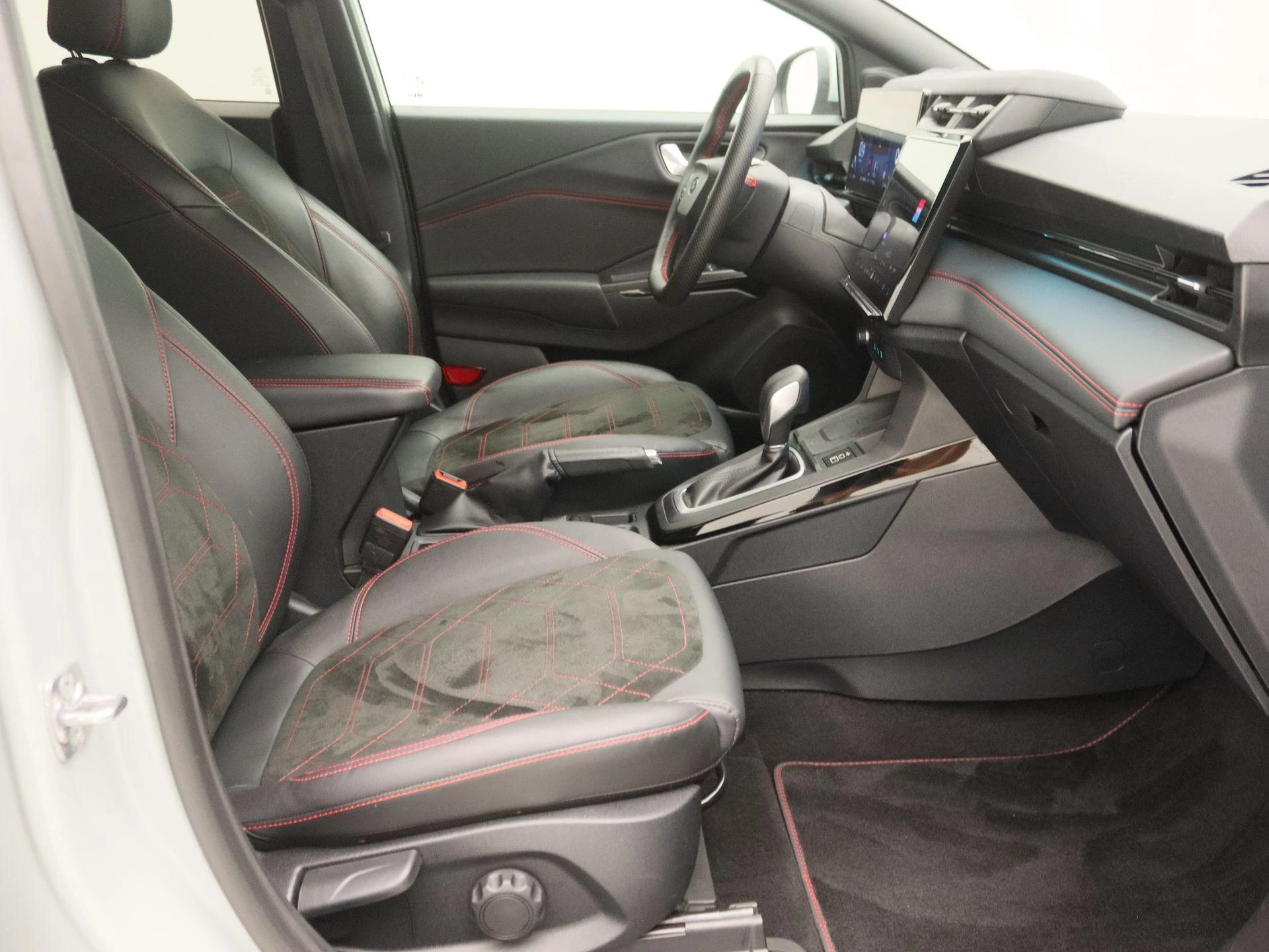 Ford Puma 1.0 EcoBoost Hybrid ST-Line X