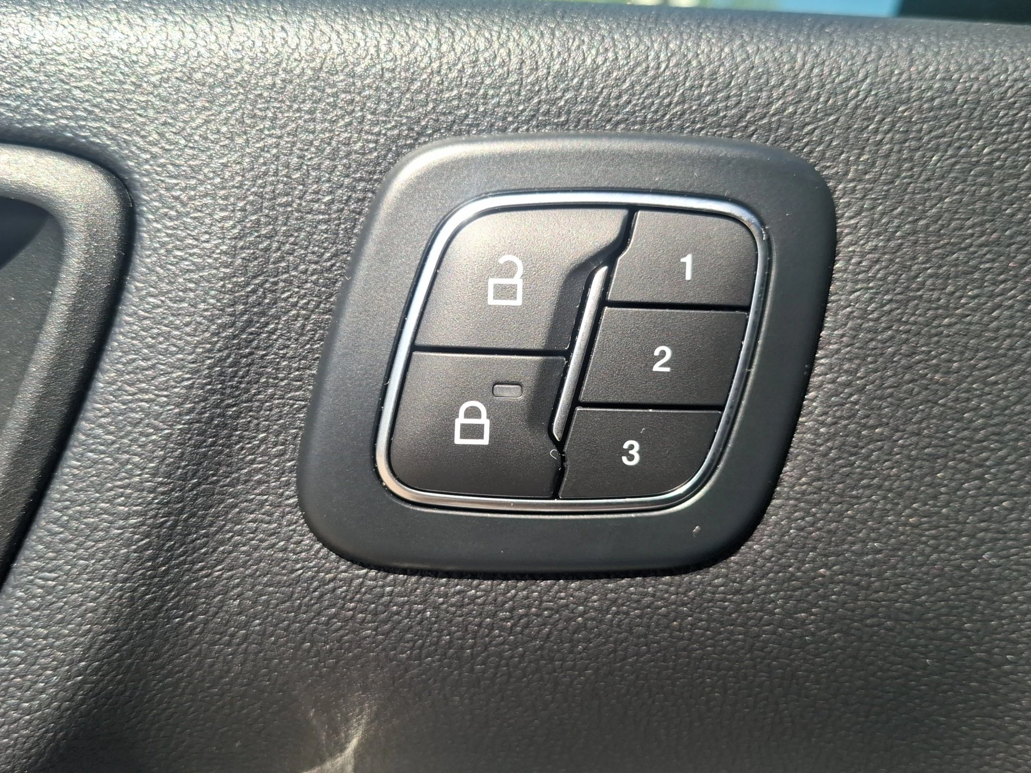 Ford-Kuga-image-19