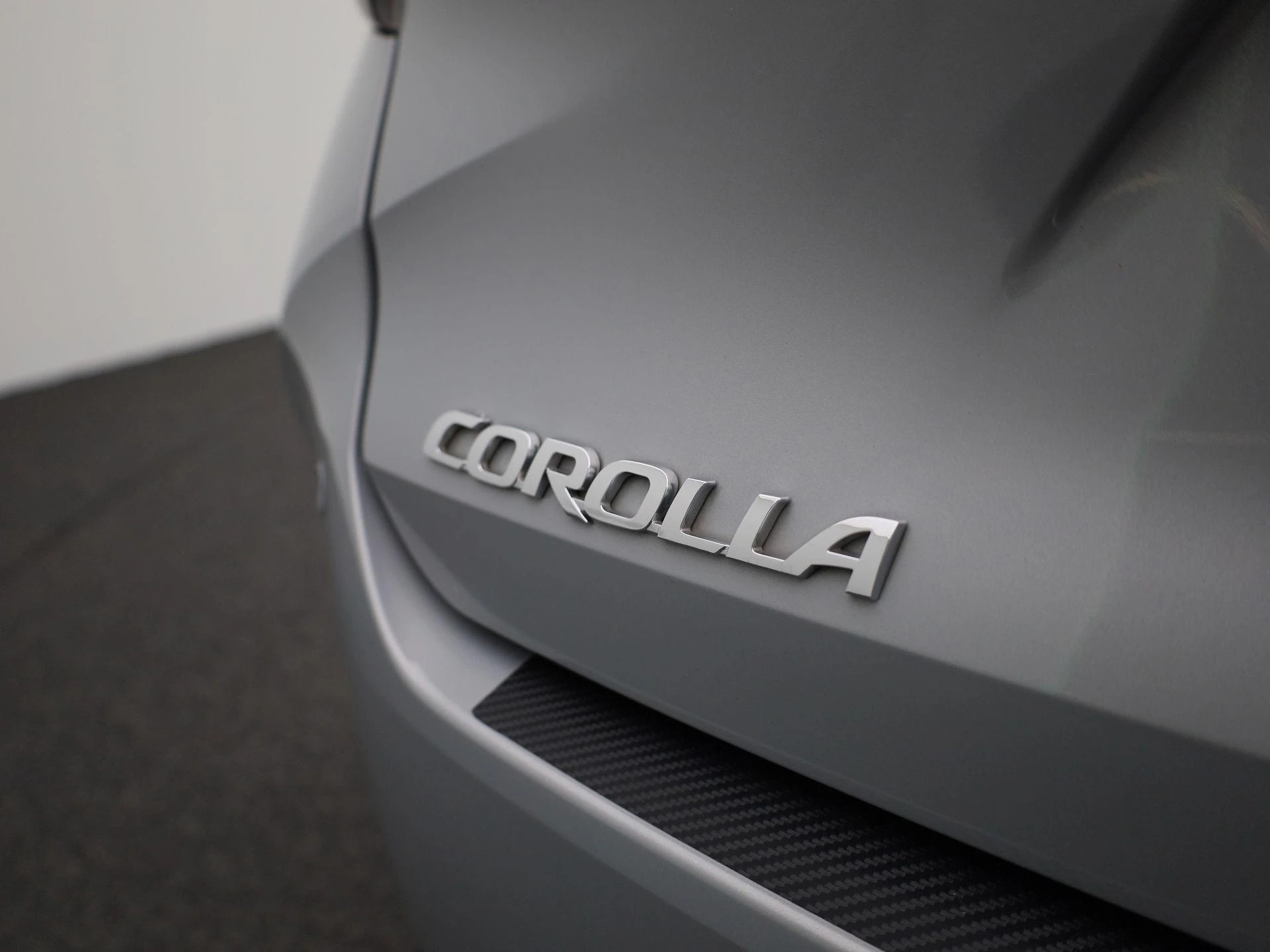 Toyota-Corolla Touring Sports-image-28