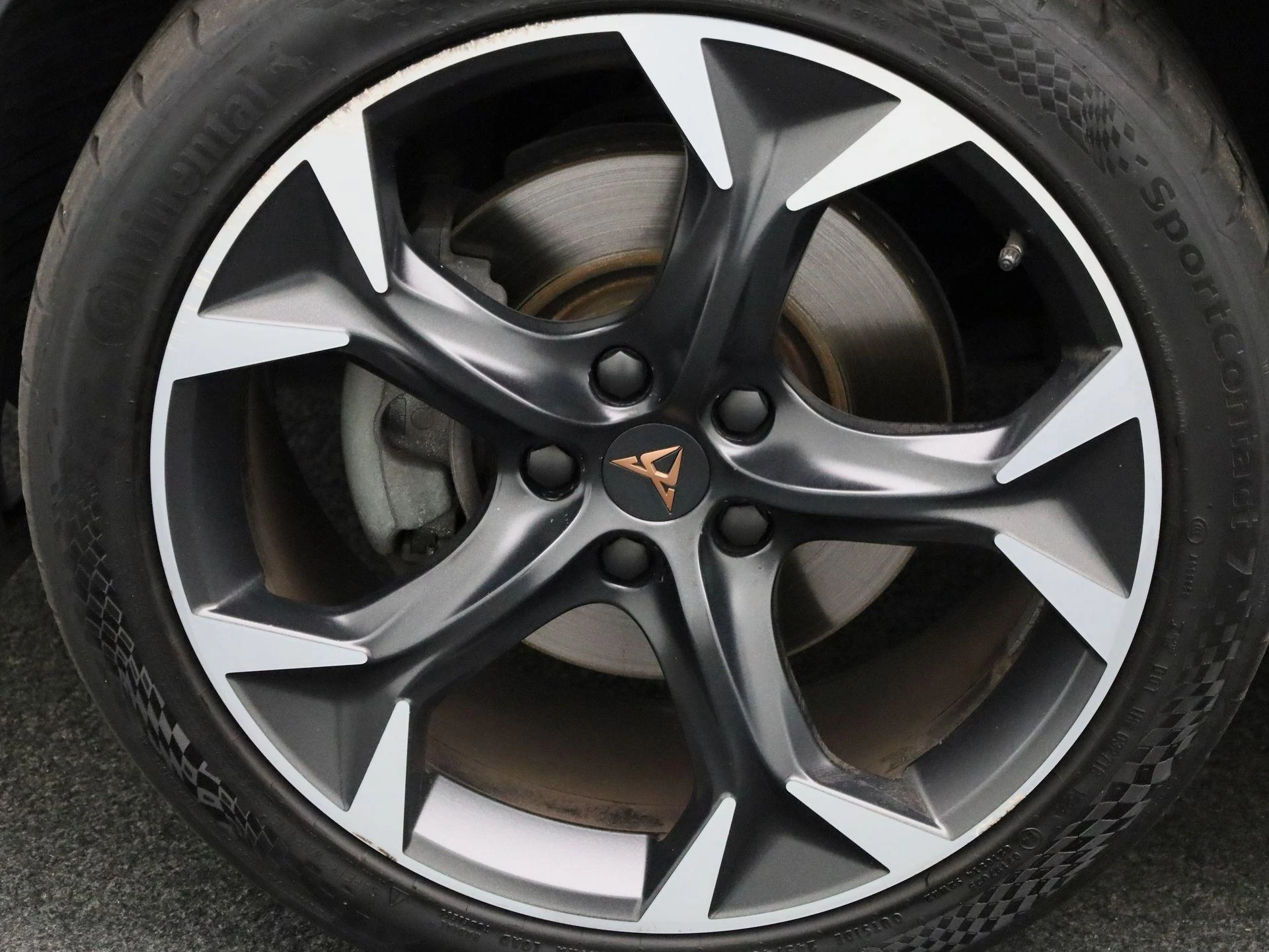 CUPRA Formentor 1.4 e-HYBRID DSG