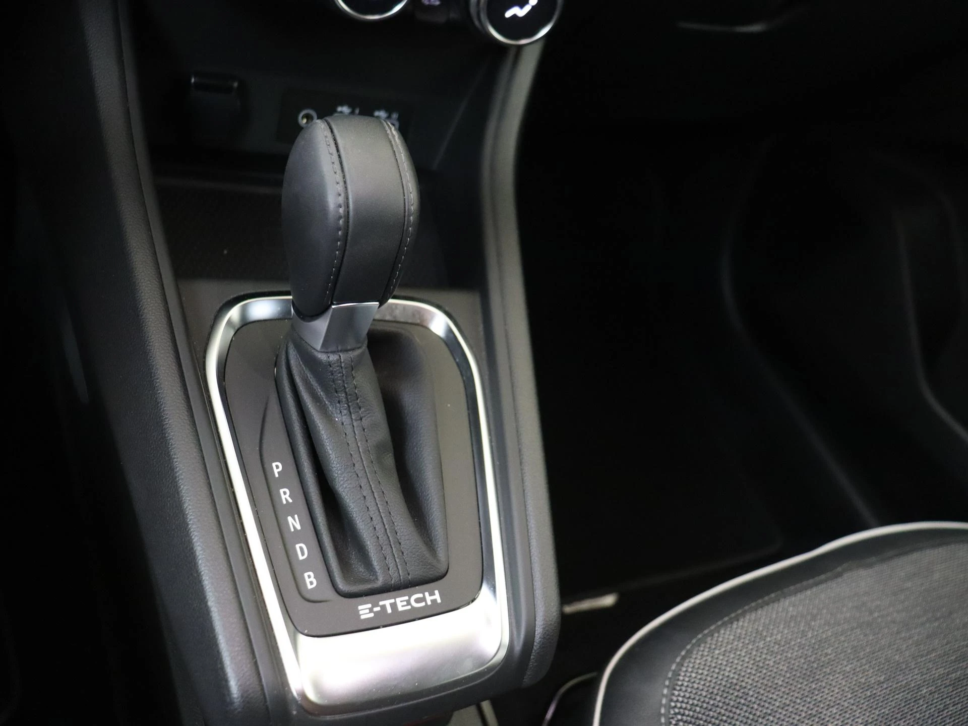Renault-Captur-image-13