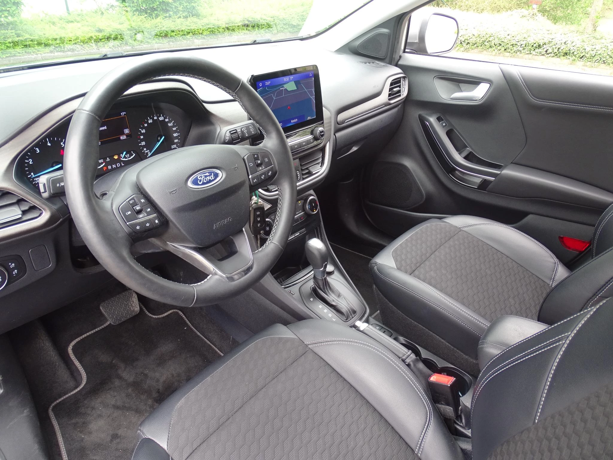 Ford Puma 1.0i Ecoboost MHEV 92kW Aut. Titanium