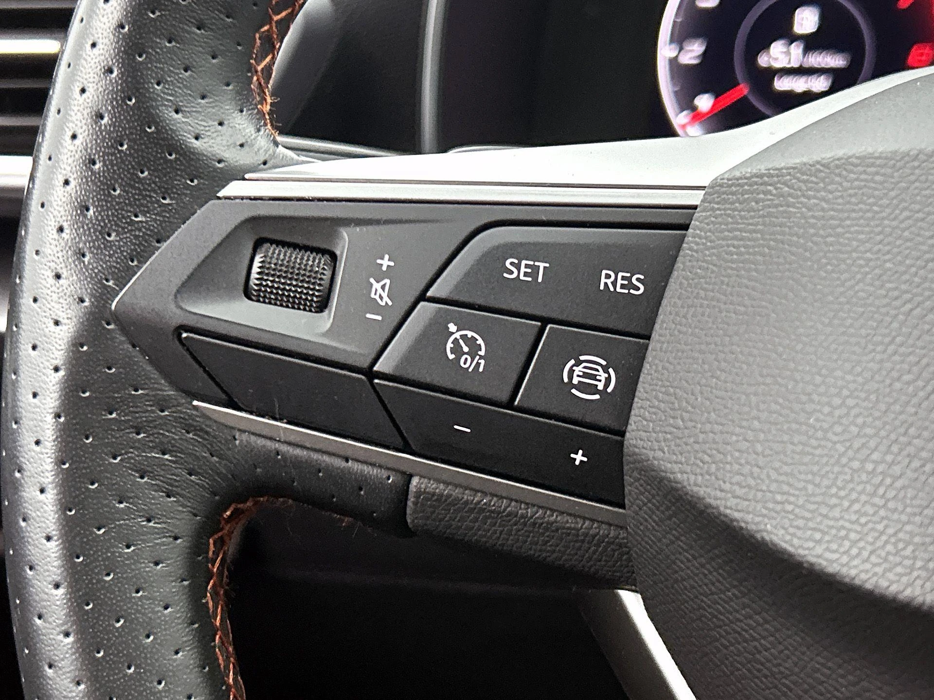 SEAT-Leon-image-5