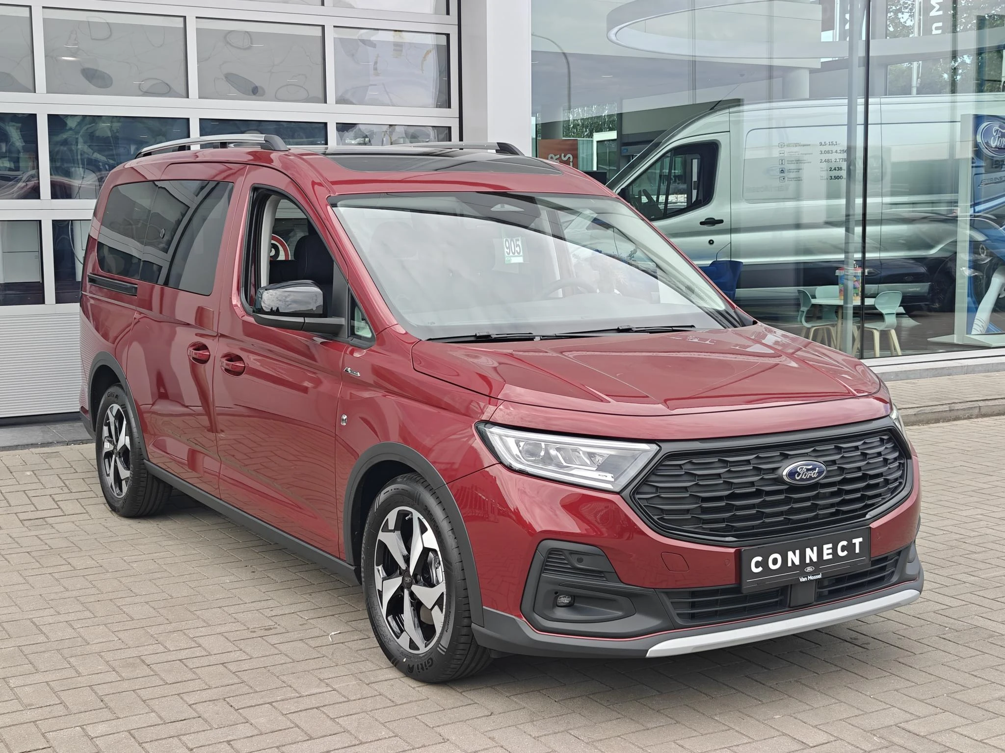 Ford Tourneo Connect Grand 1.5 PHEV 110kW Active Aut.