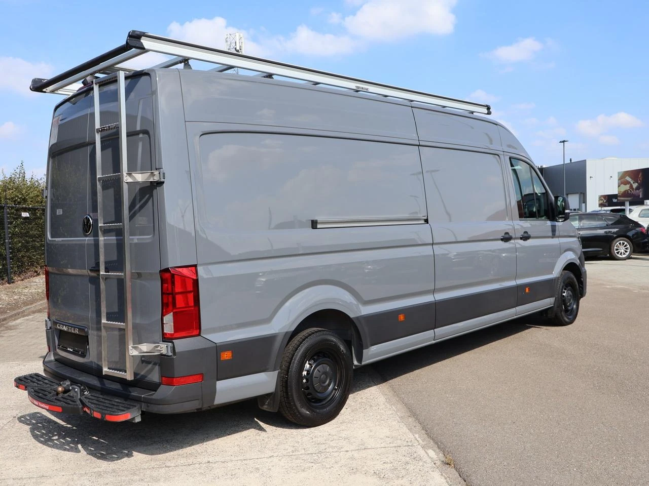 Volkswagen-Crafter-image-5