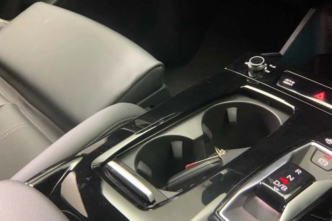 Audi-Q6 e-tron-image-17