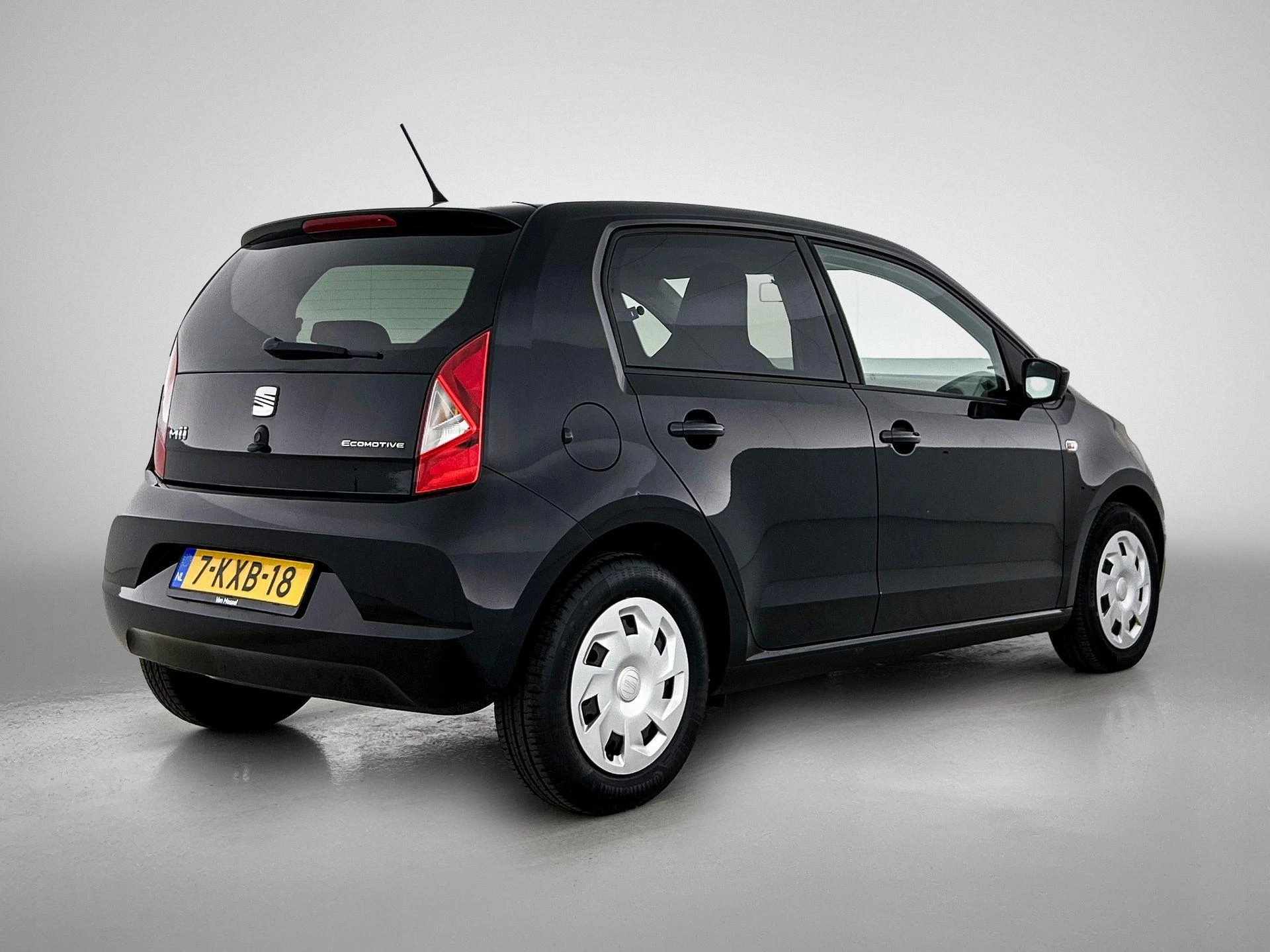 SEAT Mii