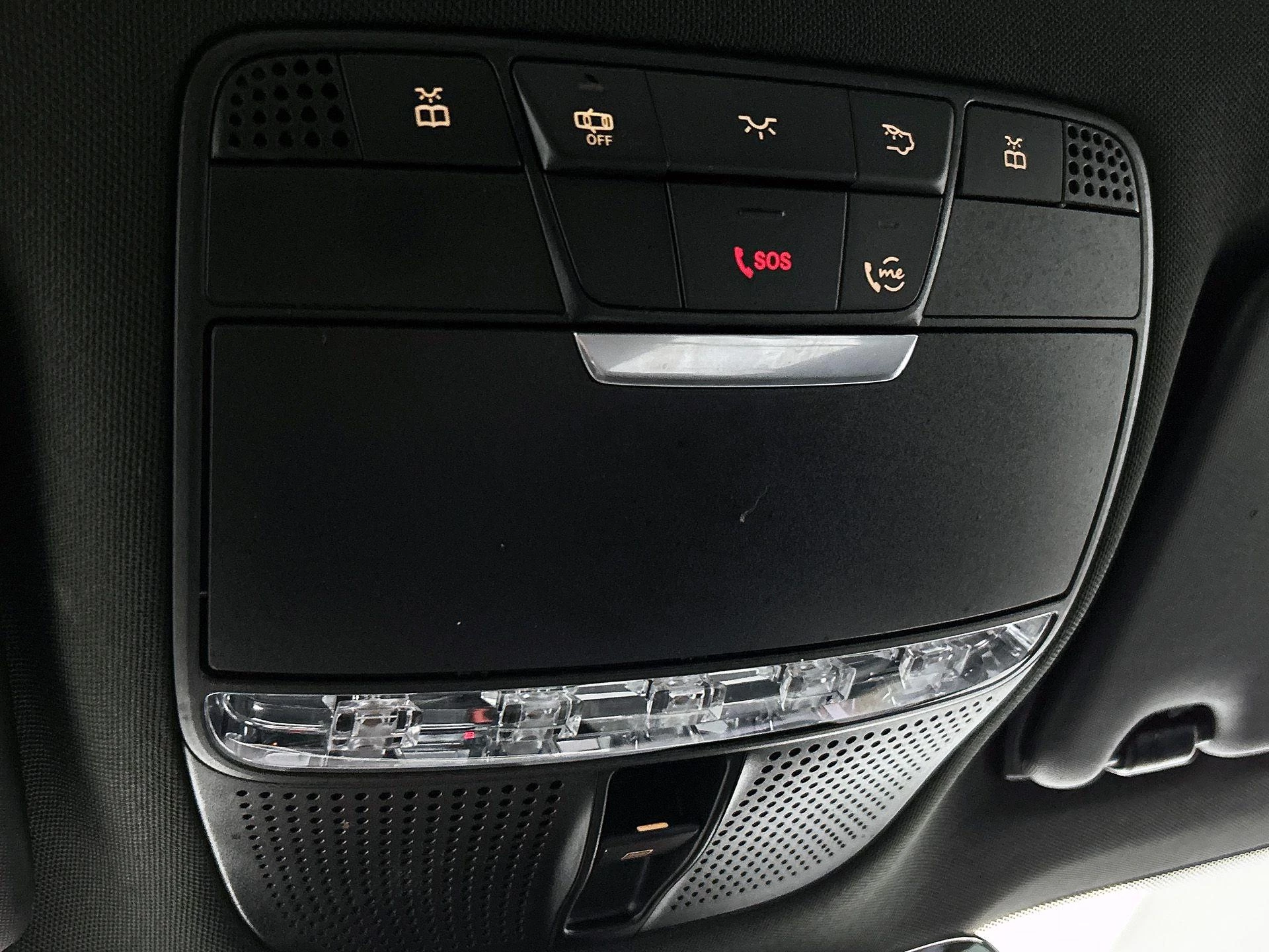 Mercedes-Benz-GLC-image-10