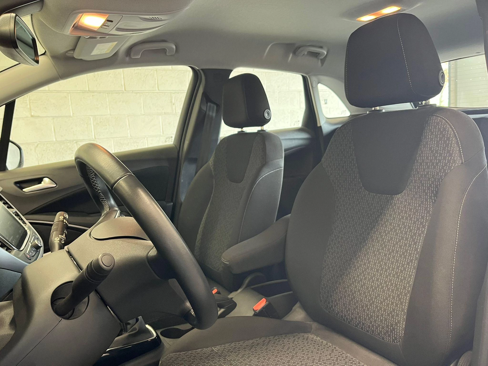 Opel-Crossland X-image-1