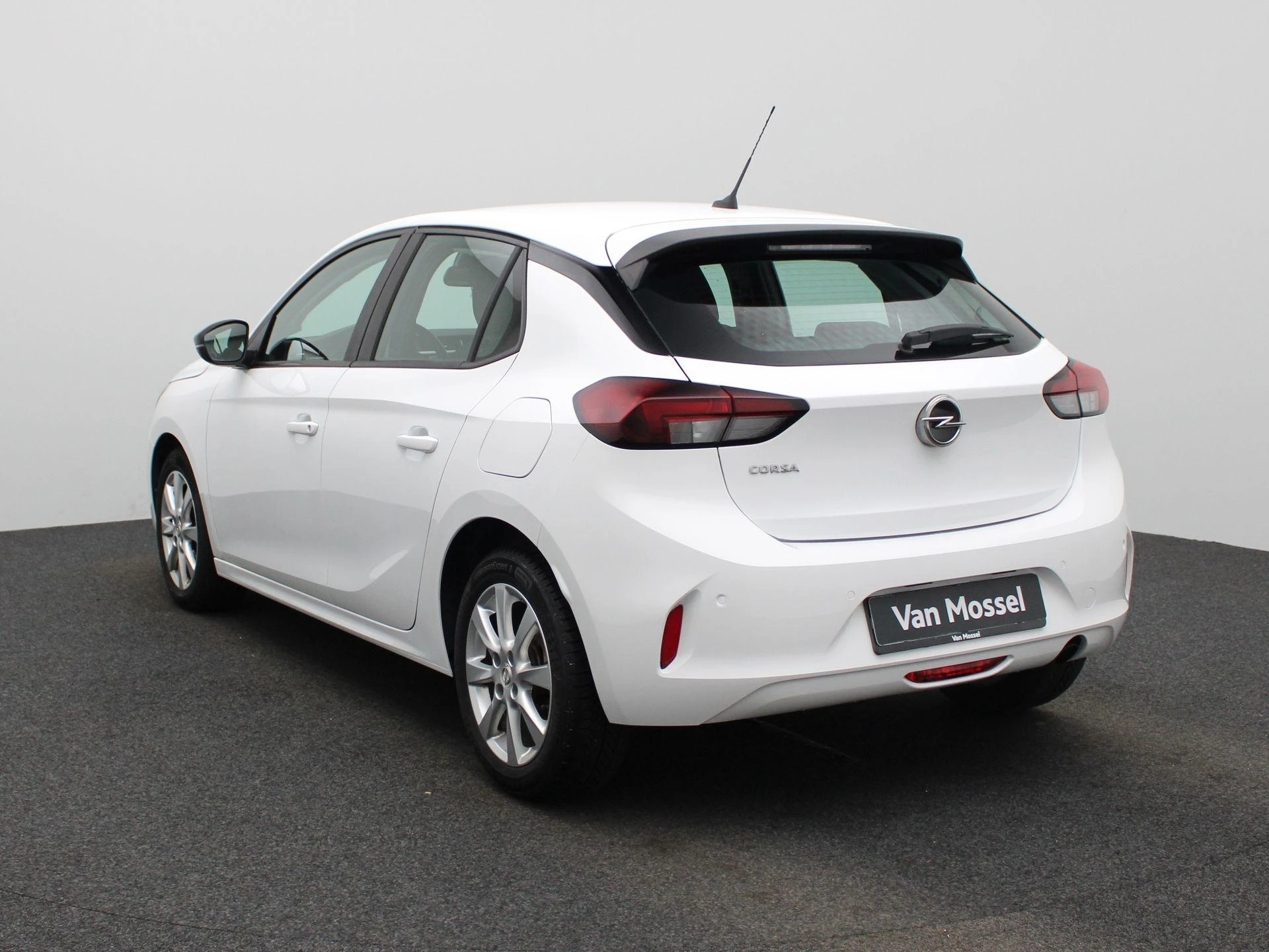 Opel-Corsa-image-1
