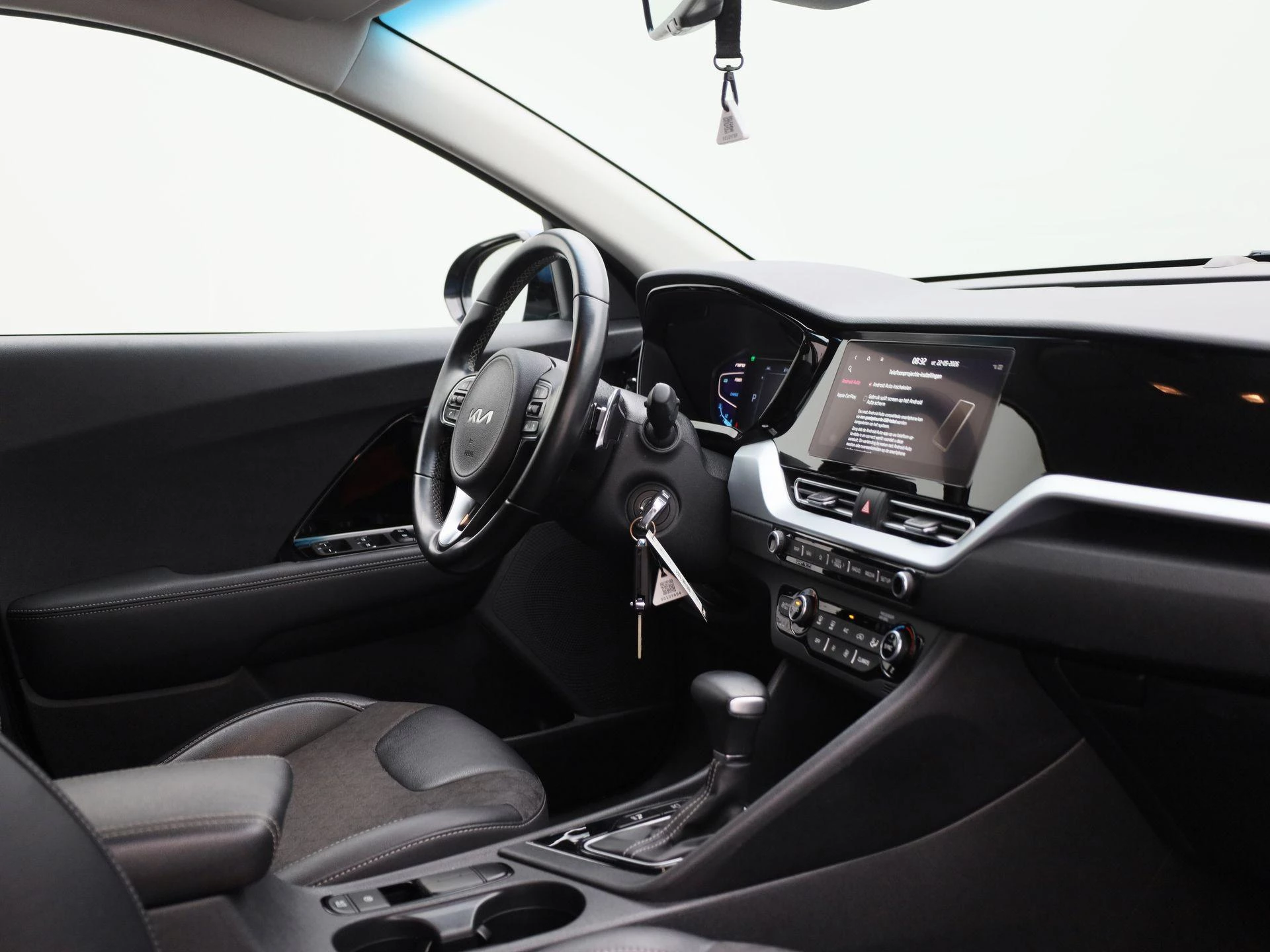 Kia-Niro-image-30