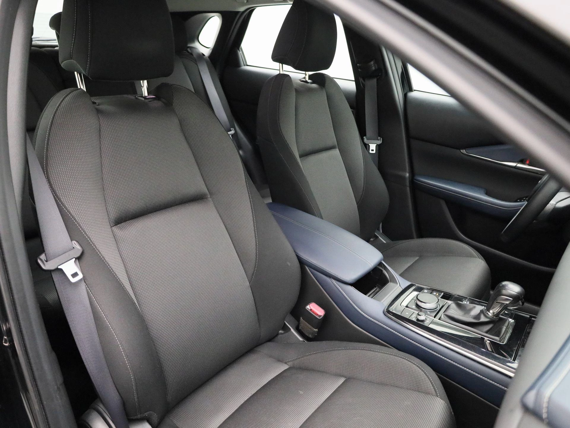 Mazda-CX-30-image-33