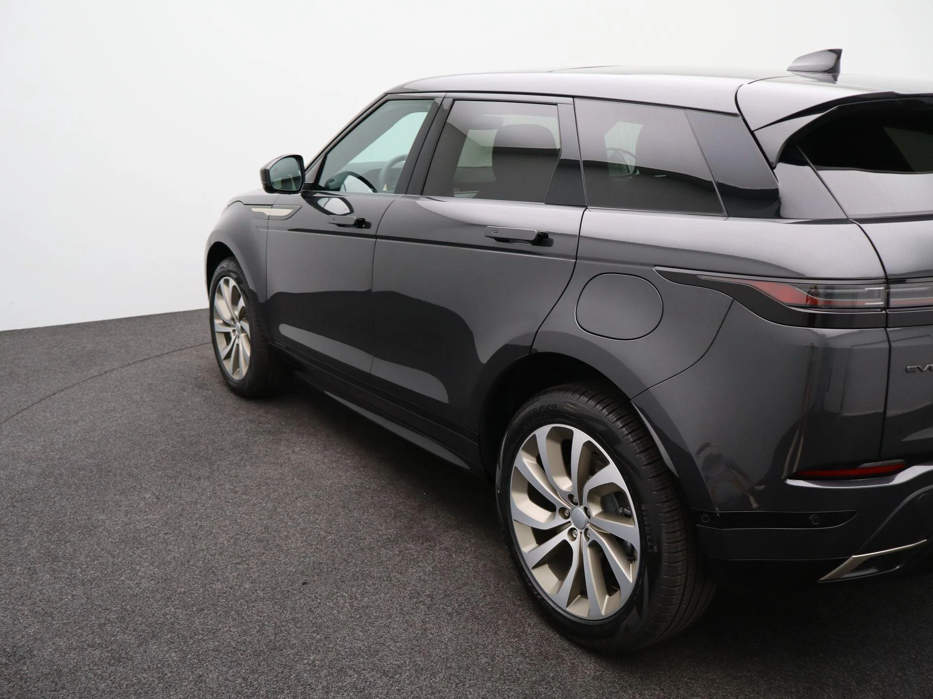 Land Rover-Range Rover Evoque-image-50