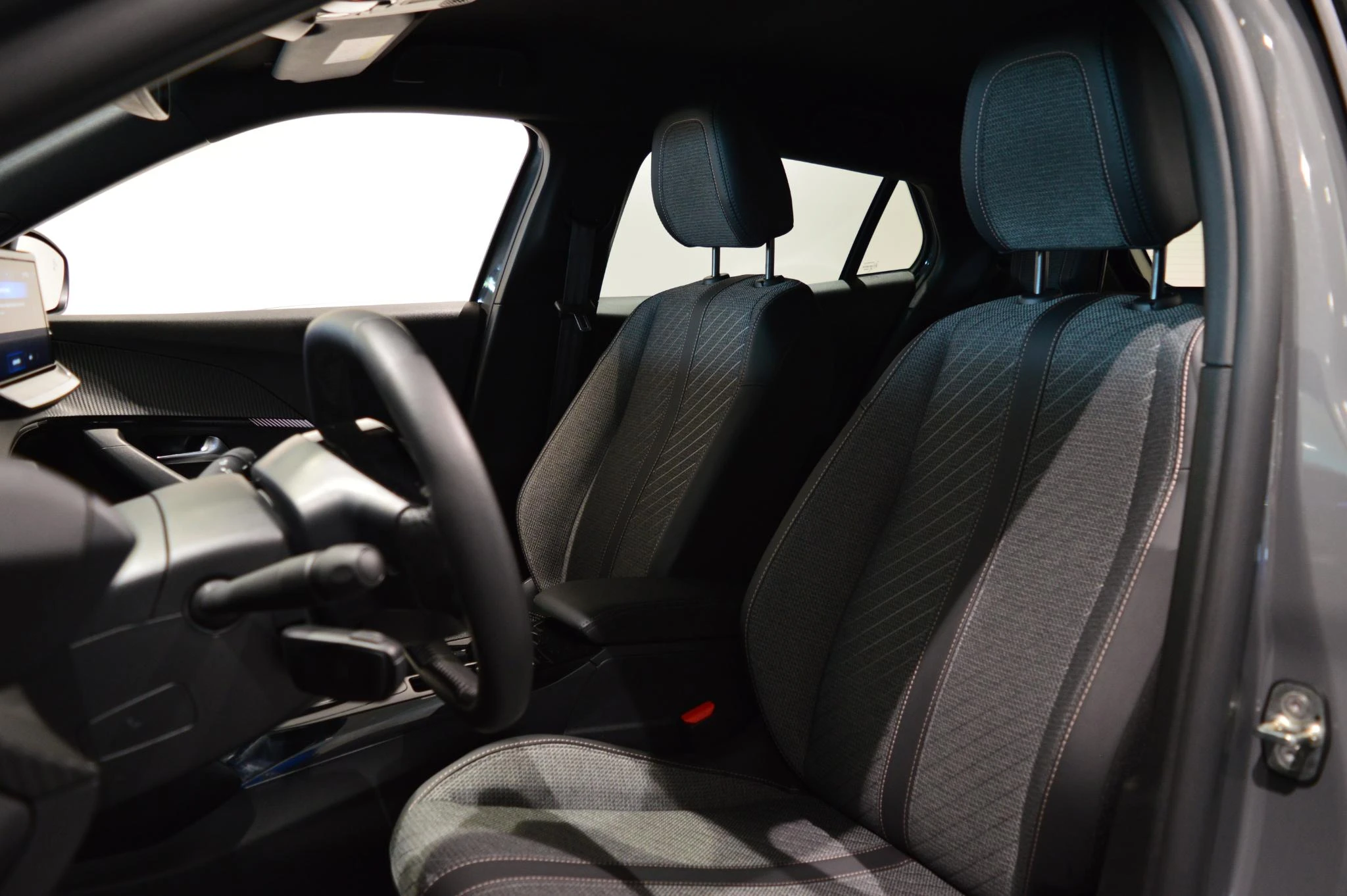 Peugeot-2008-image-5